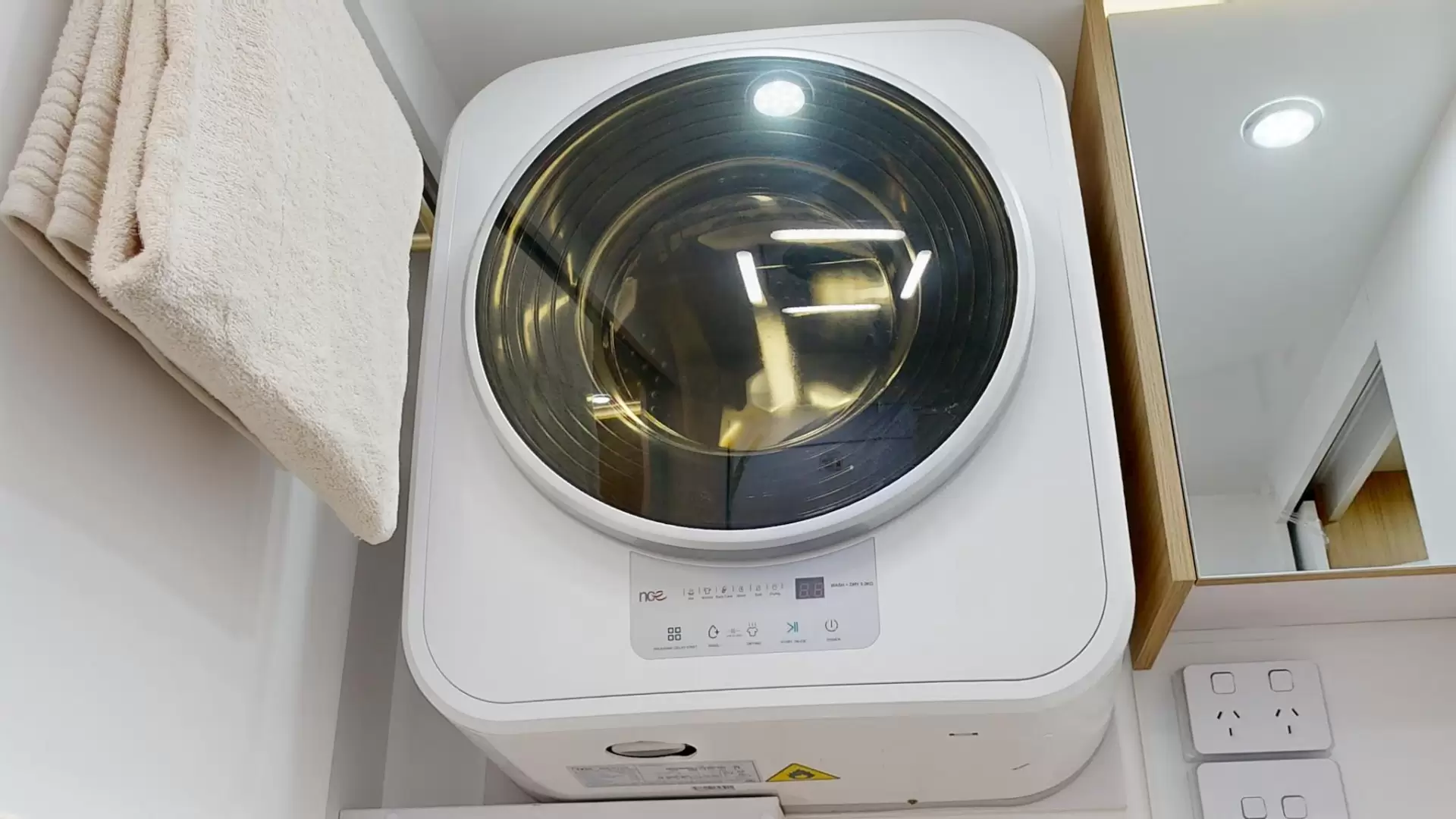 NEW 2026 VACATIONER CARAVANS ROUGH RIDER