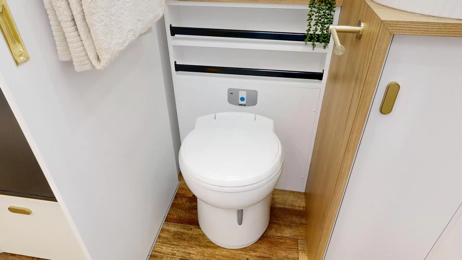 NEW 2026 VACATIONER CARAVANS ROUGH RIDER