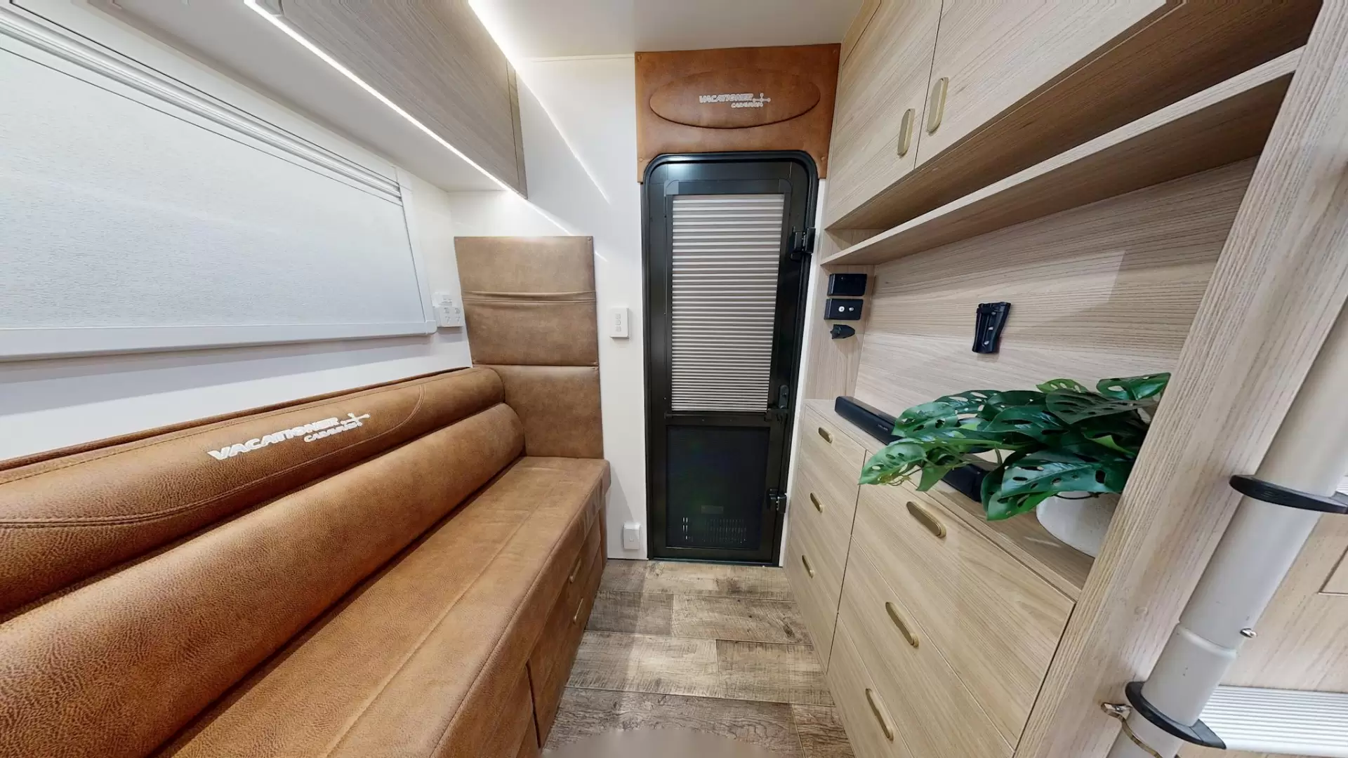 NEW 2026 VACATIONER CARAVANS ROUGH RIDER