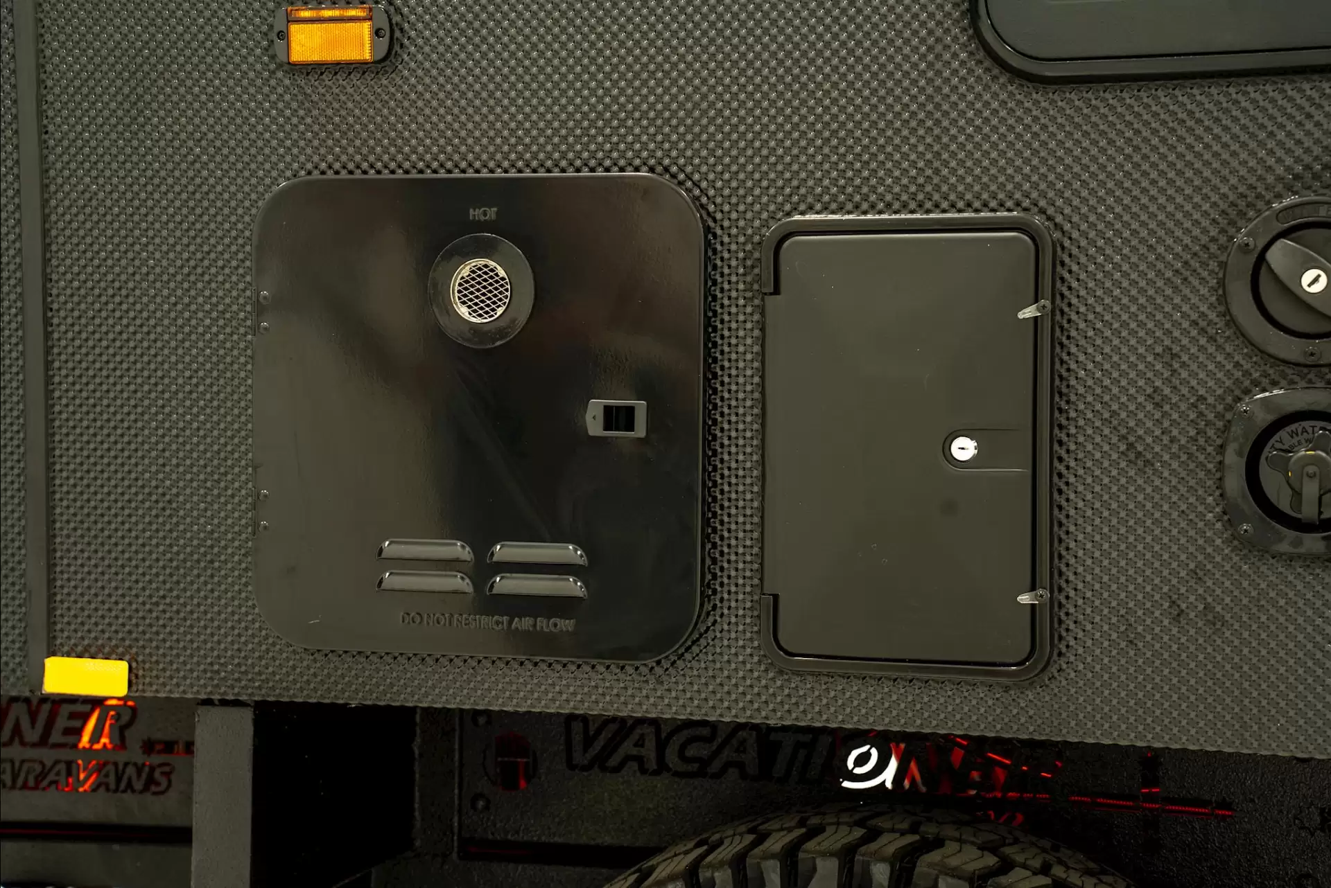 NEW 2026 VACATIONER CARAVANS ROUGH RIDER