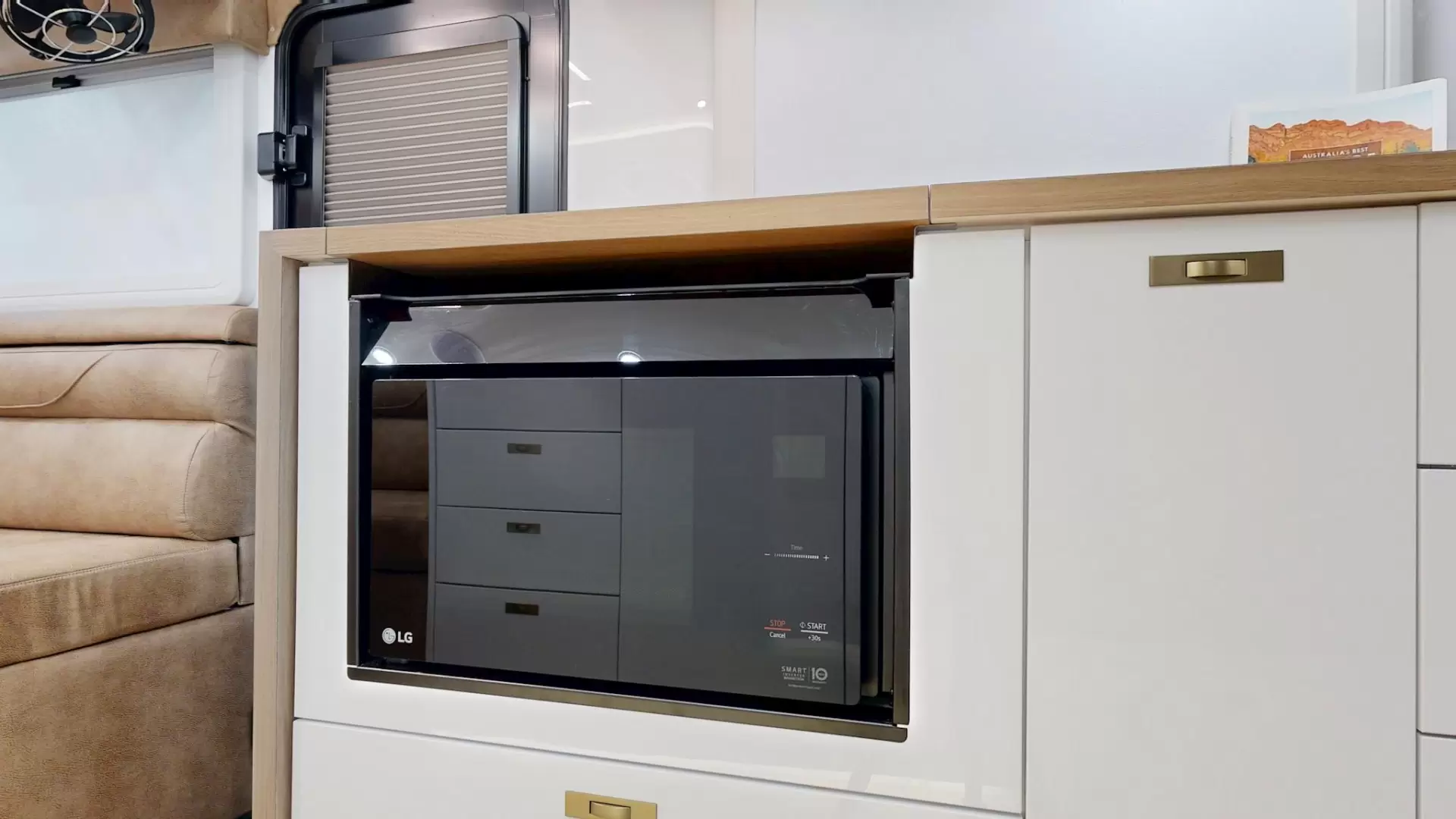 NEW 2026 VACATIONER CARAVANS ROUGH RIDER