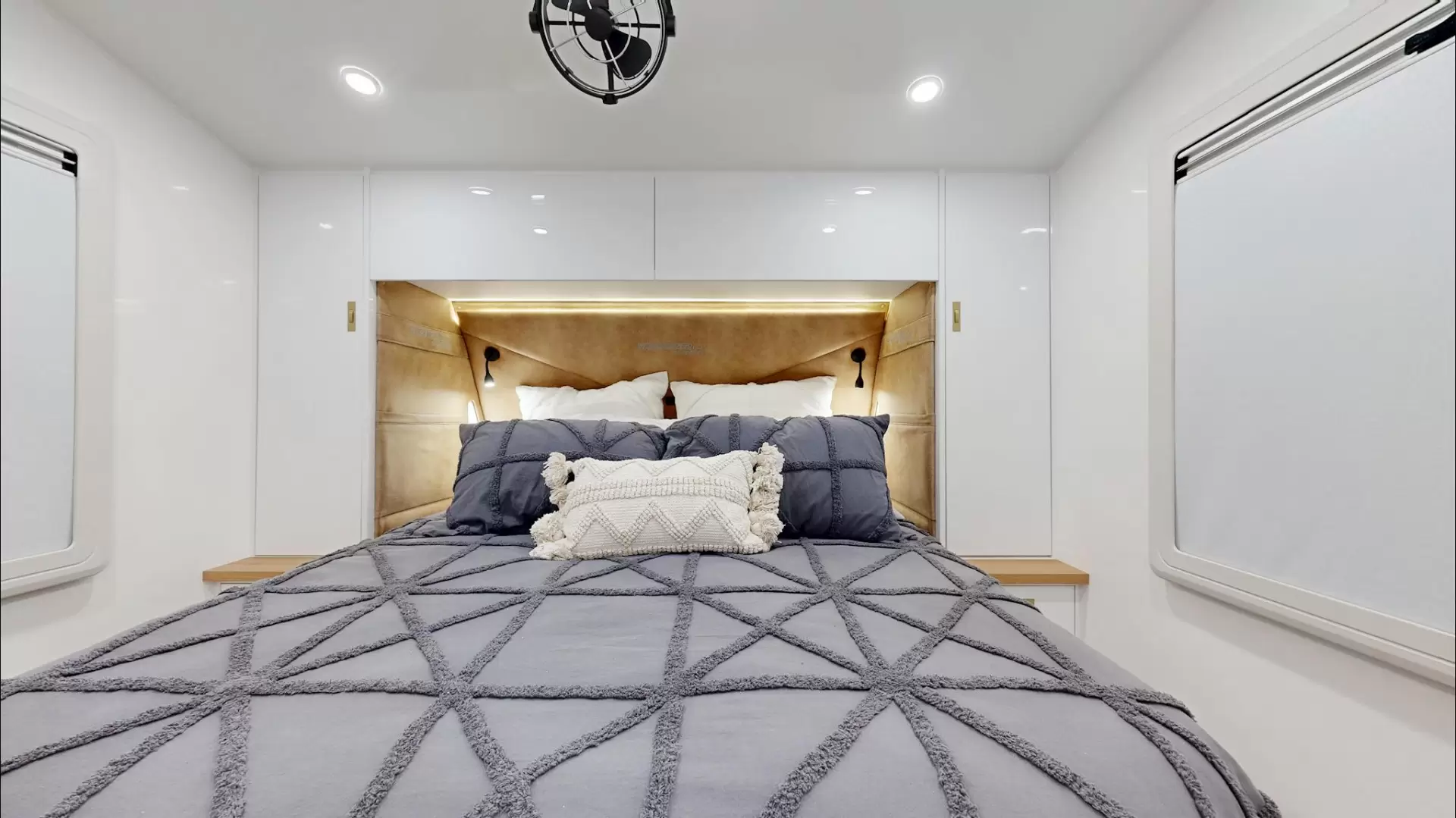 NEW 2026 VACATIONER CARAVANS ROUGH RIDER