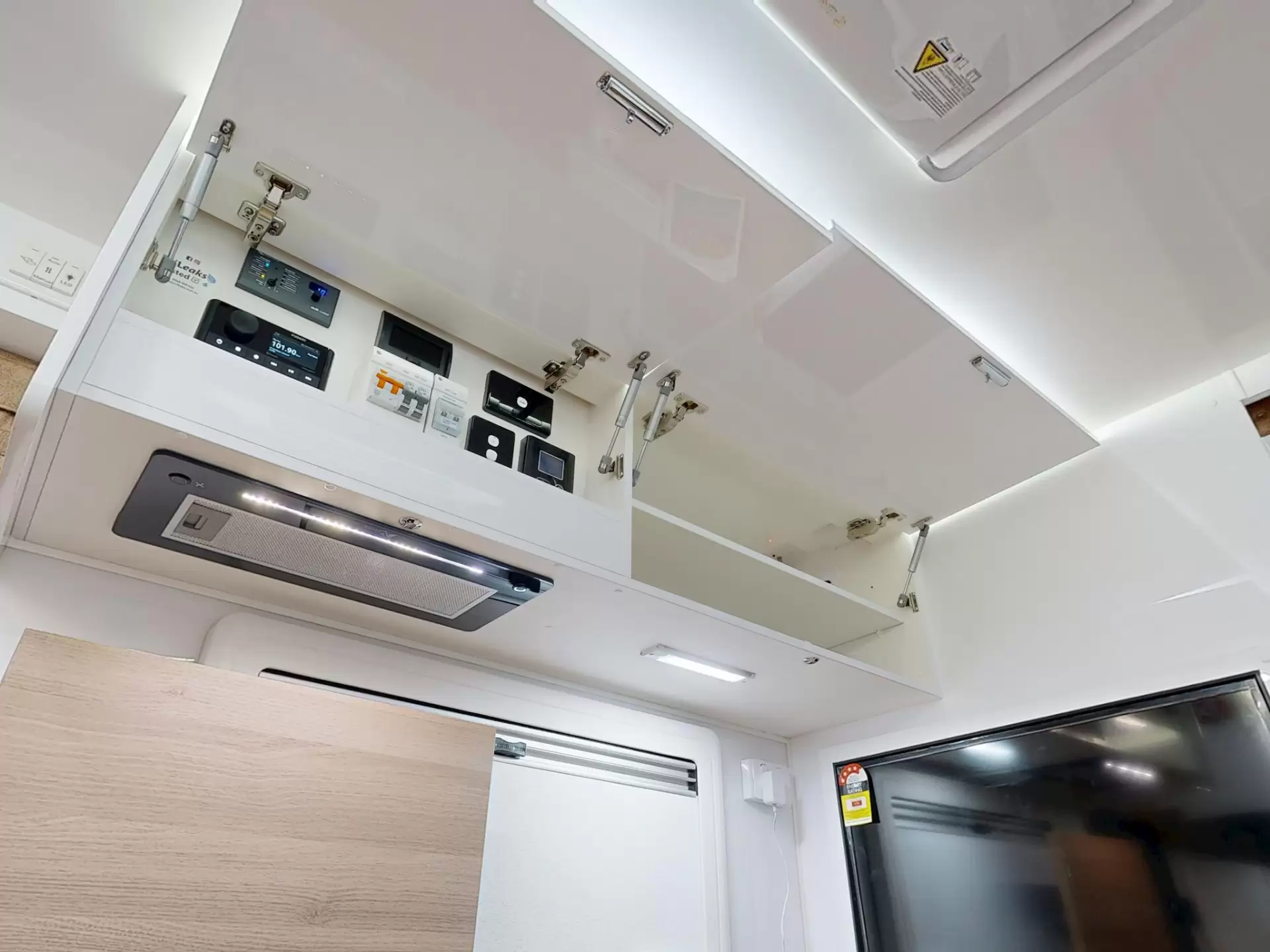 NEW 2026 VACATIONER CARAVANS ROUGH RIDER