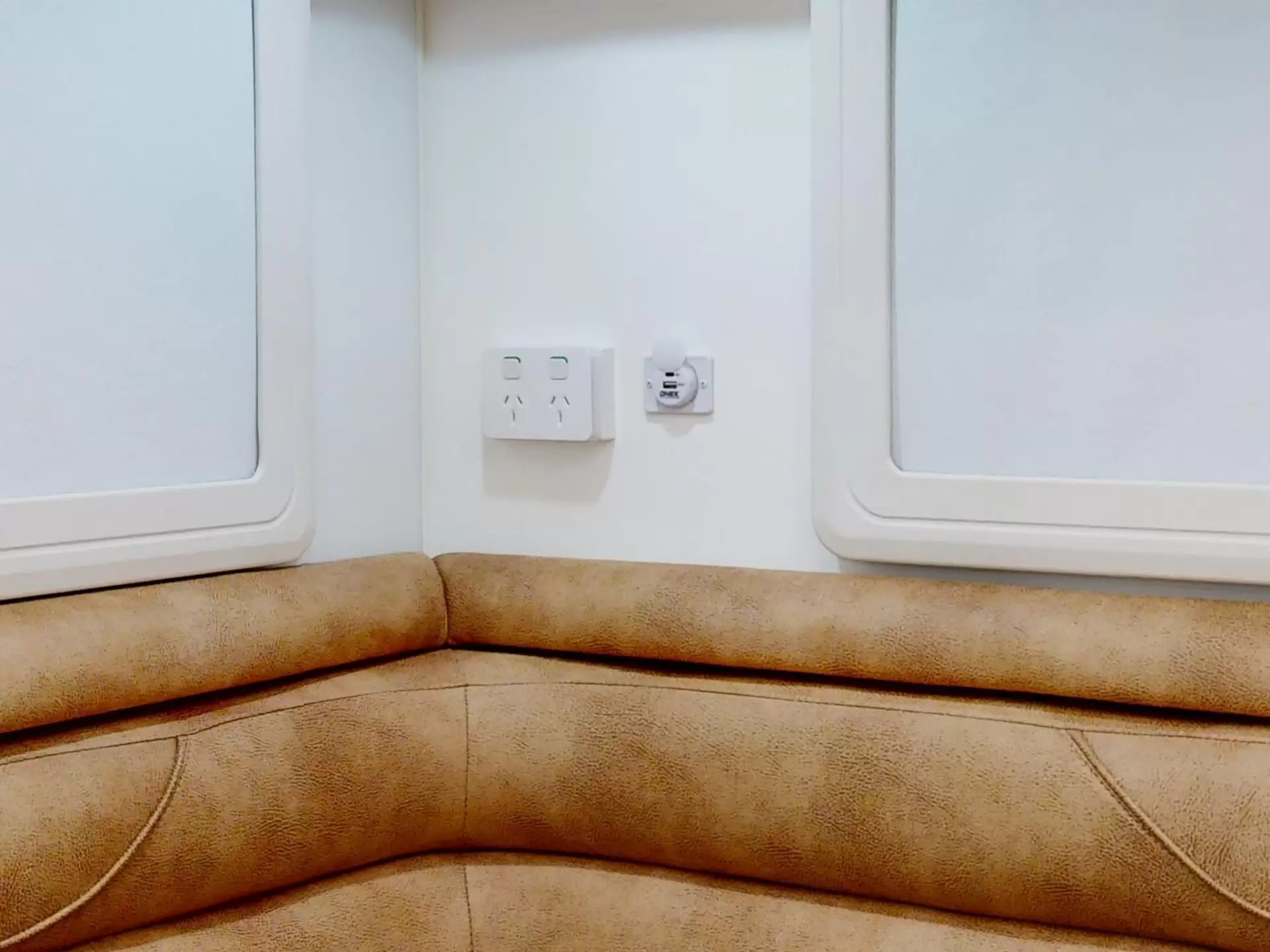 NEW 2026 VACATIONER CARAVANS ROUGH RIDER