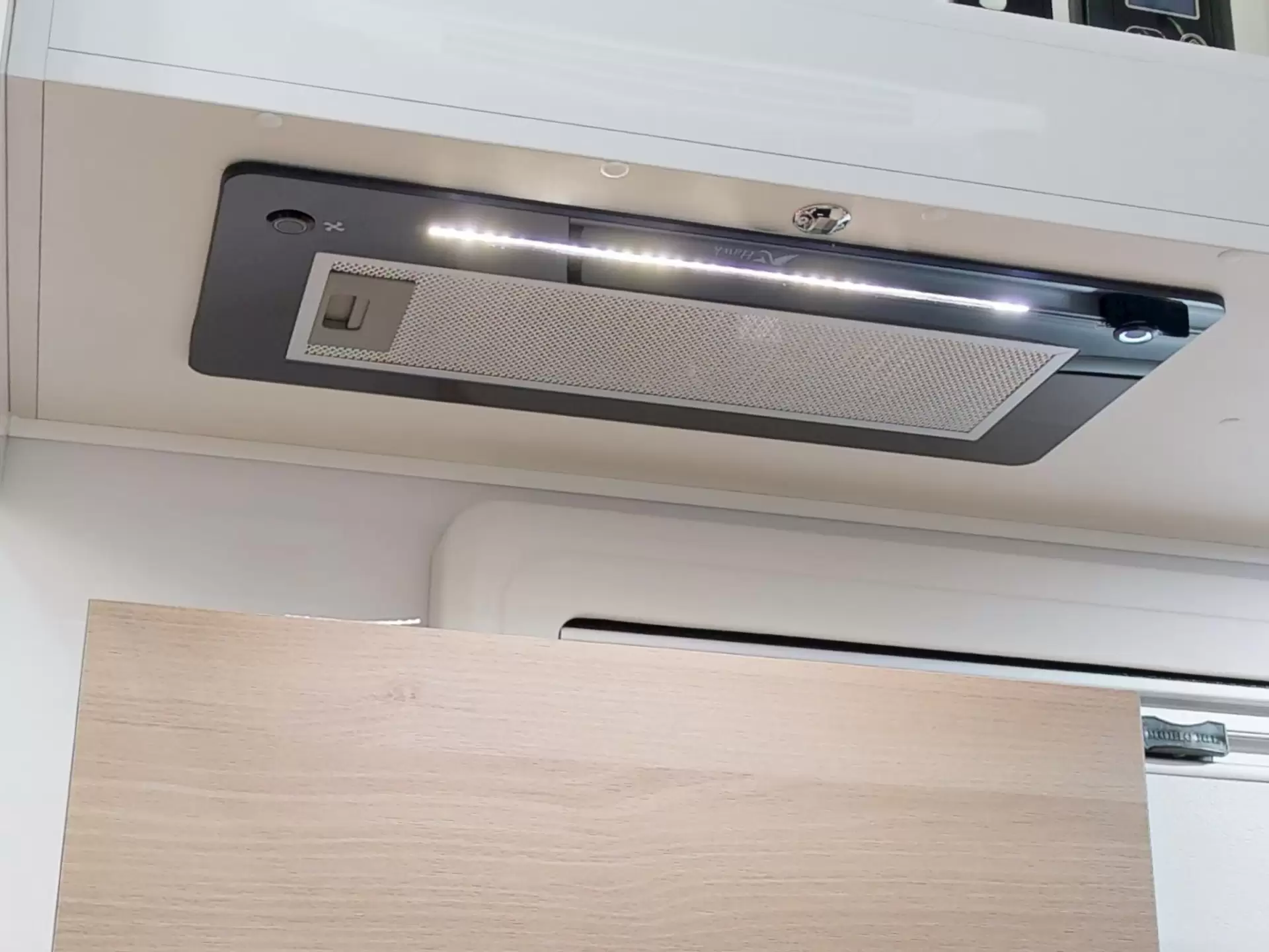 NEW 2026 VACATIONER CARAVANS ROUGH RIDER