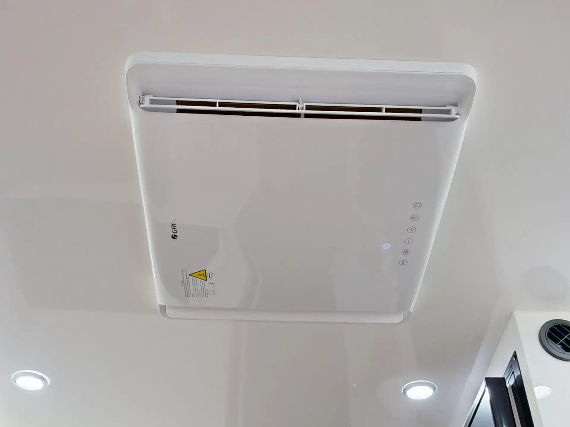 NEW 2026 VACATIONER CARAVANS ROUGH RIDER