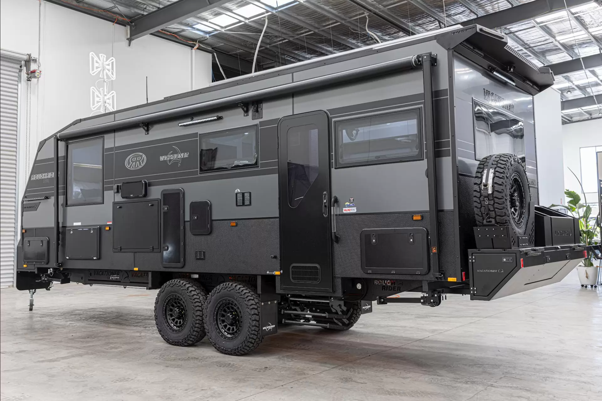 NEW 2026 VACATIONER CARAVANS ROUGH RIDER