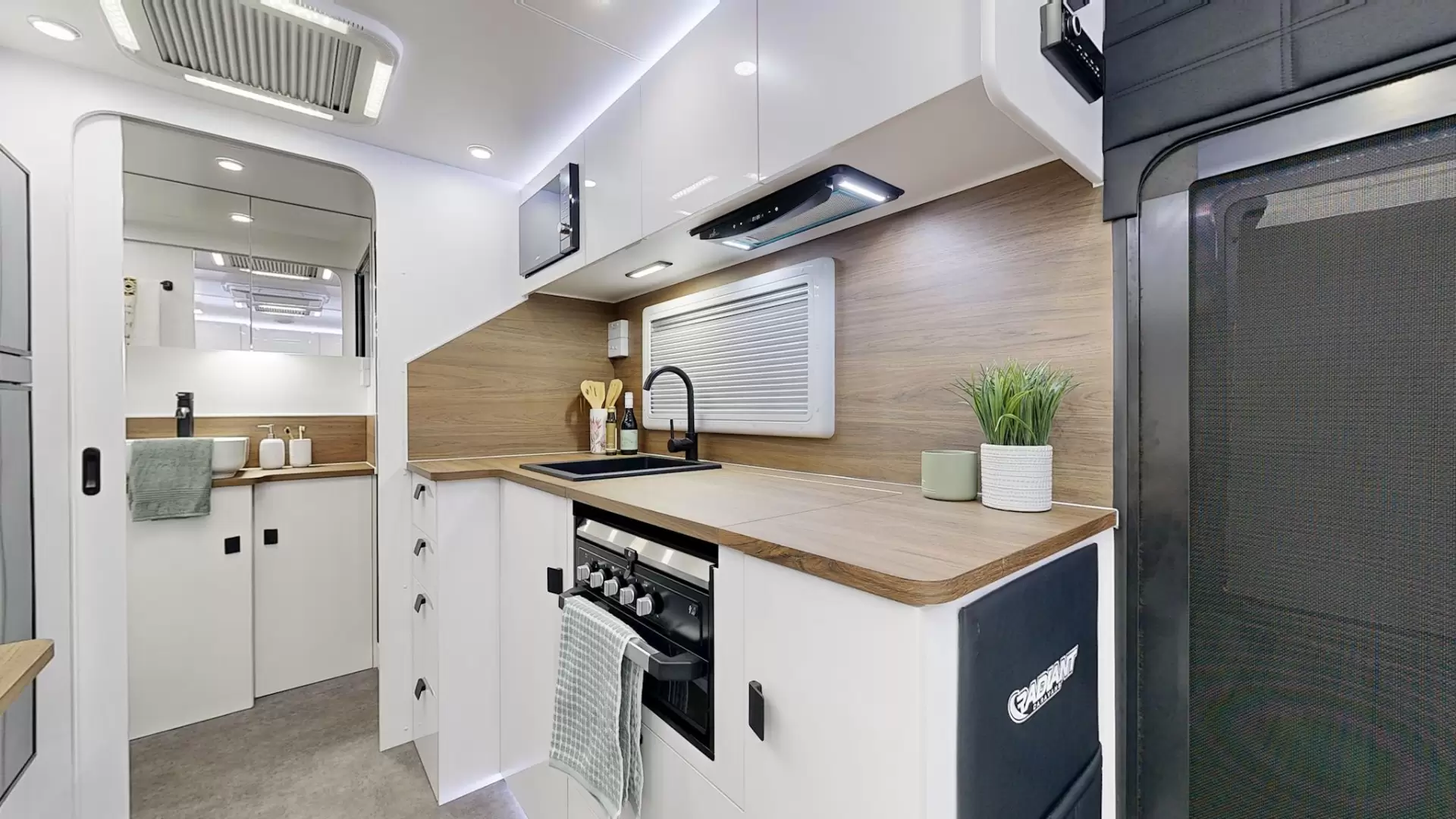 NEW 2025 RADIANT CARAVANS OUTBACK