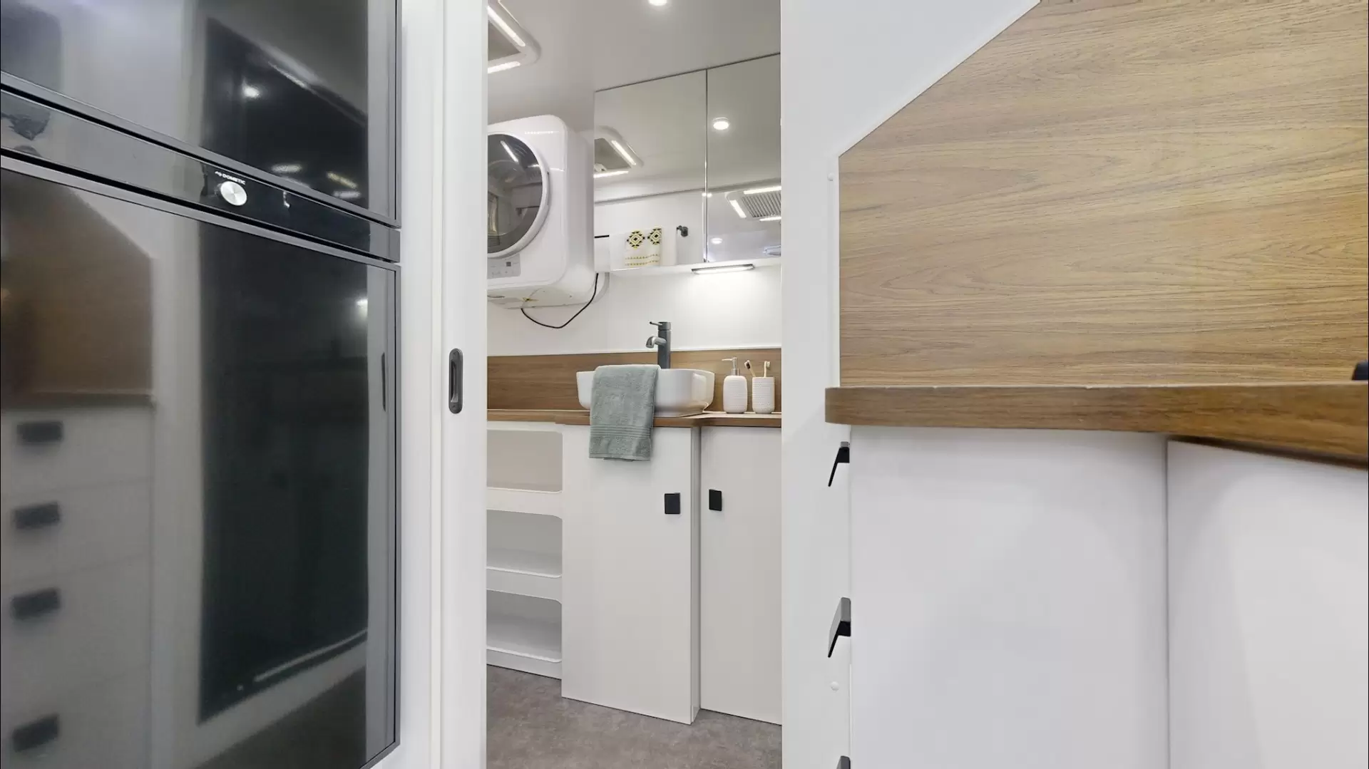 NEW 2025 RADIANT CARAVANS OUTBACK