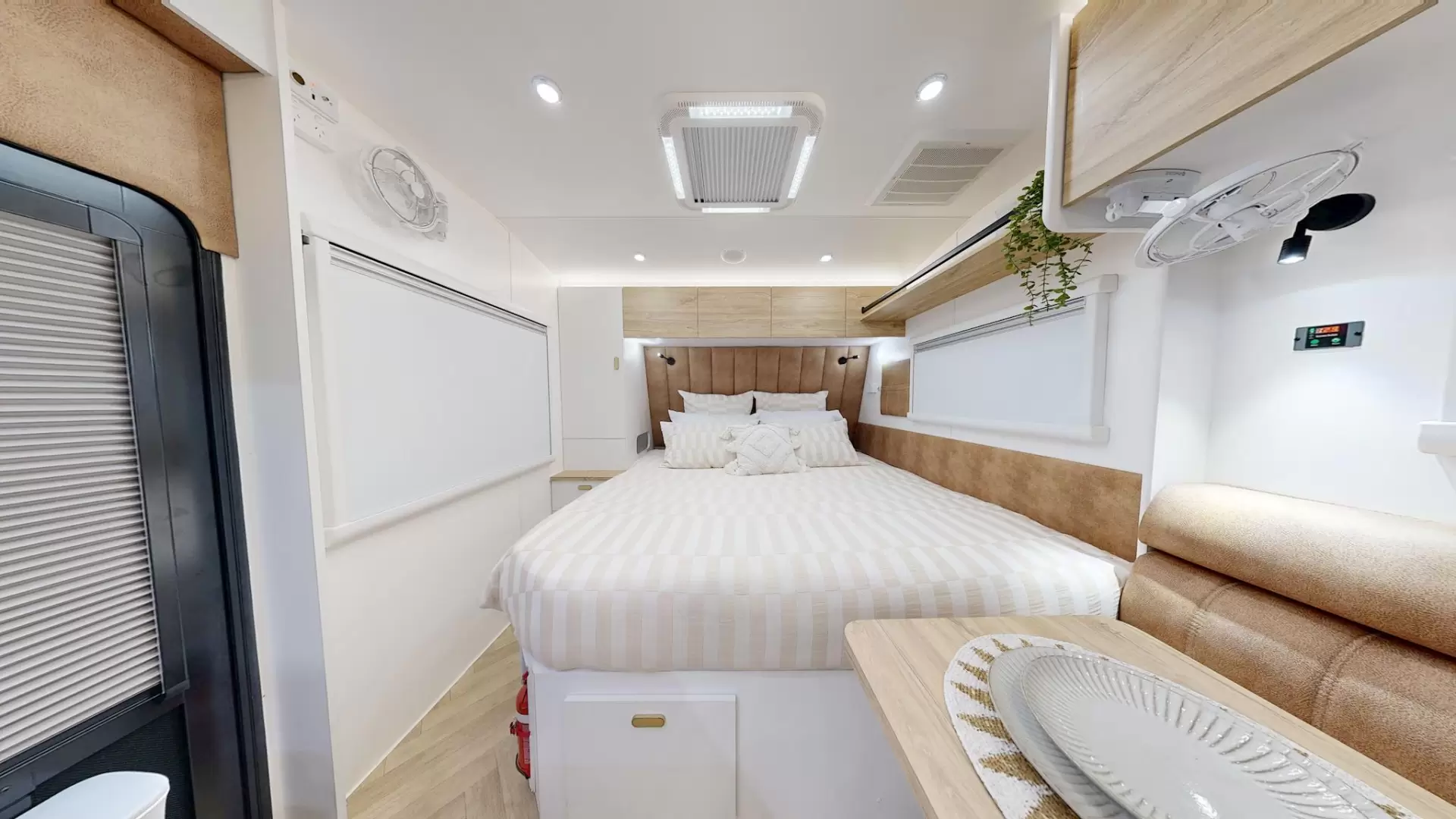 NEW 2026 RADIANT CARAVANS EXTREME