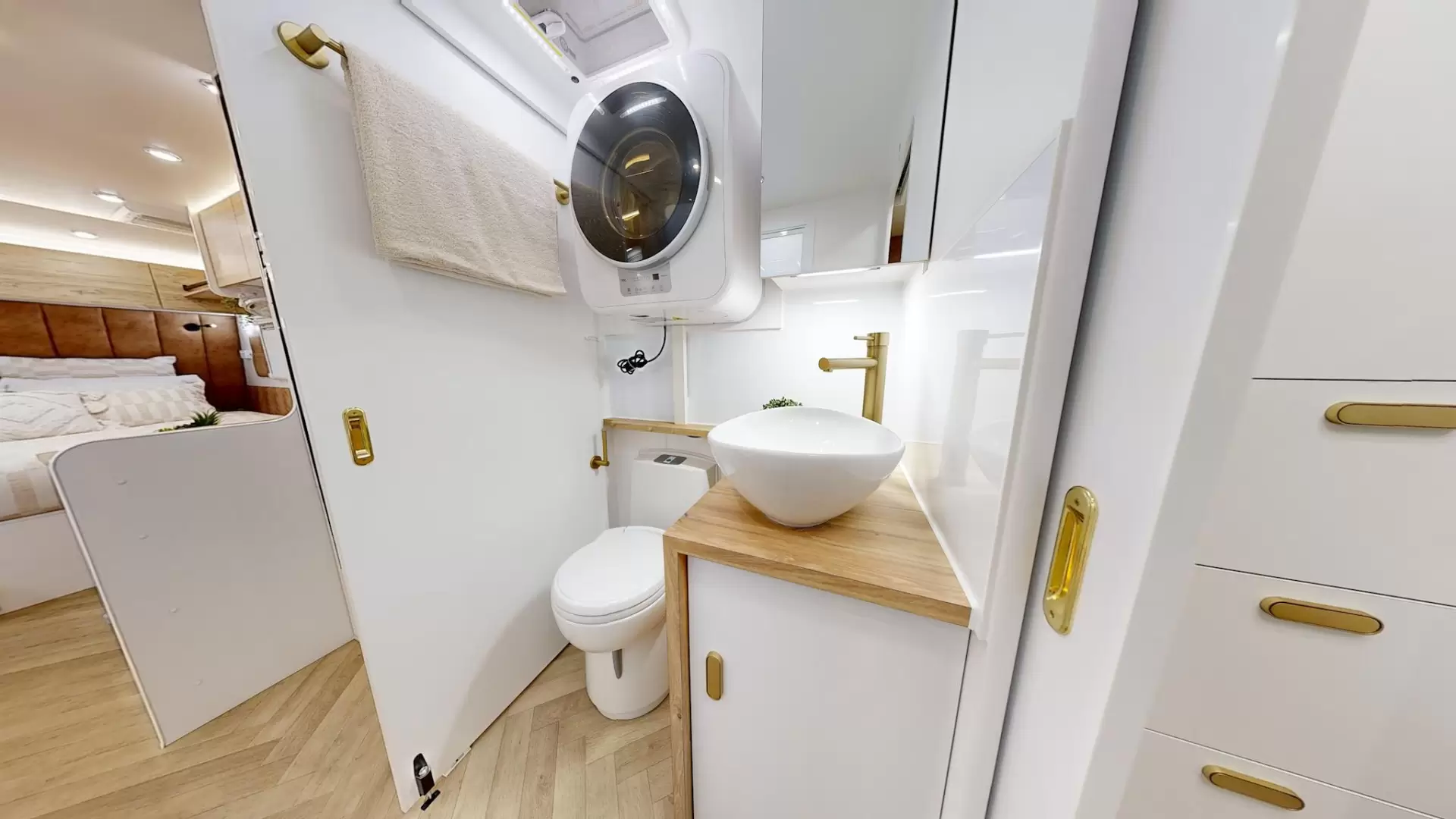 NEW 2026 RADIANT CARAVANS EXTREME