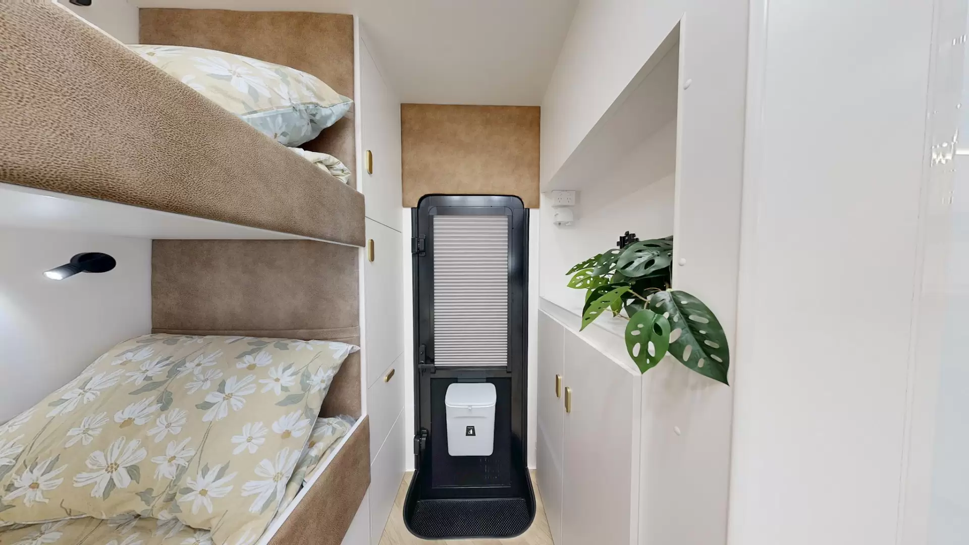 NEW 2026 RADIANT CARAVANS EXTREME