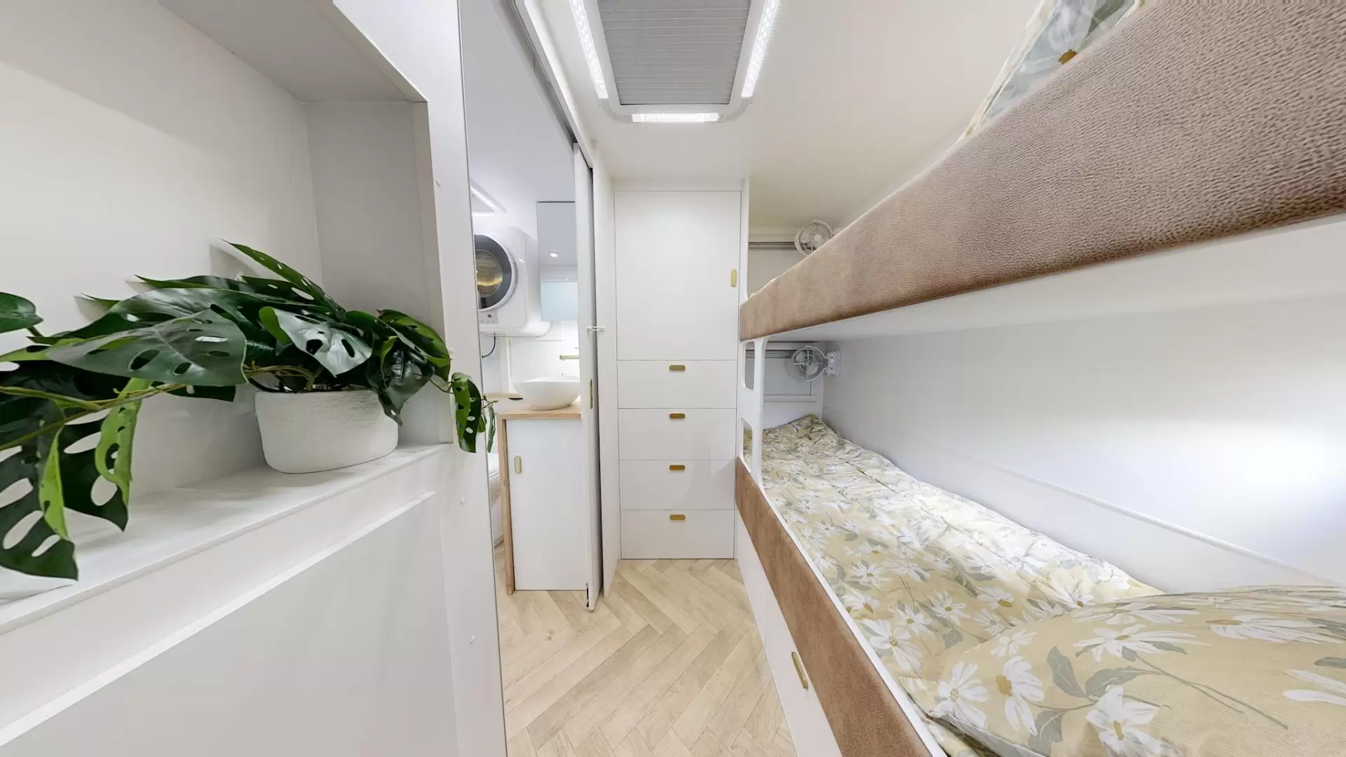 NEW 2026 RADIANT CARAVANS EXTREME