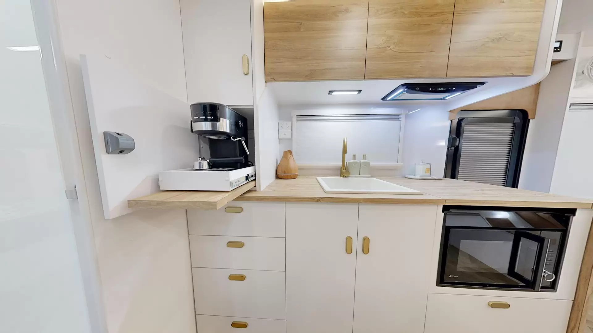 NEW 2026 RADIANT CARAVANS EXTREME