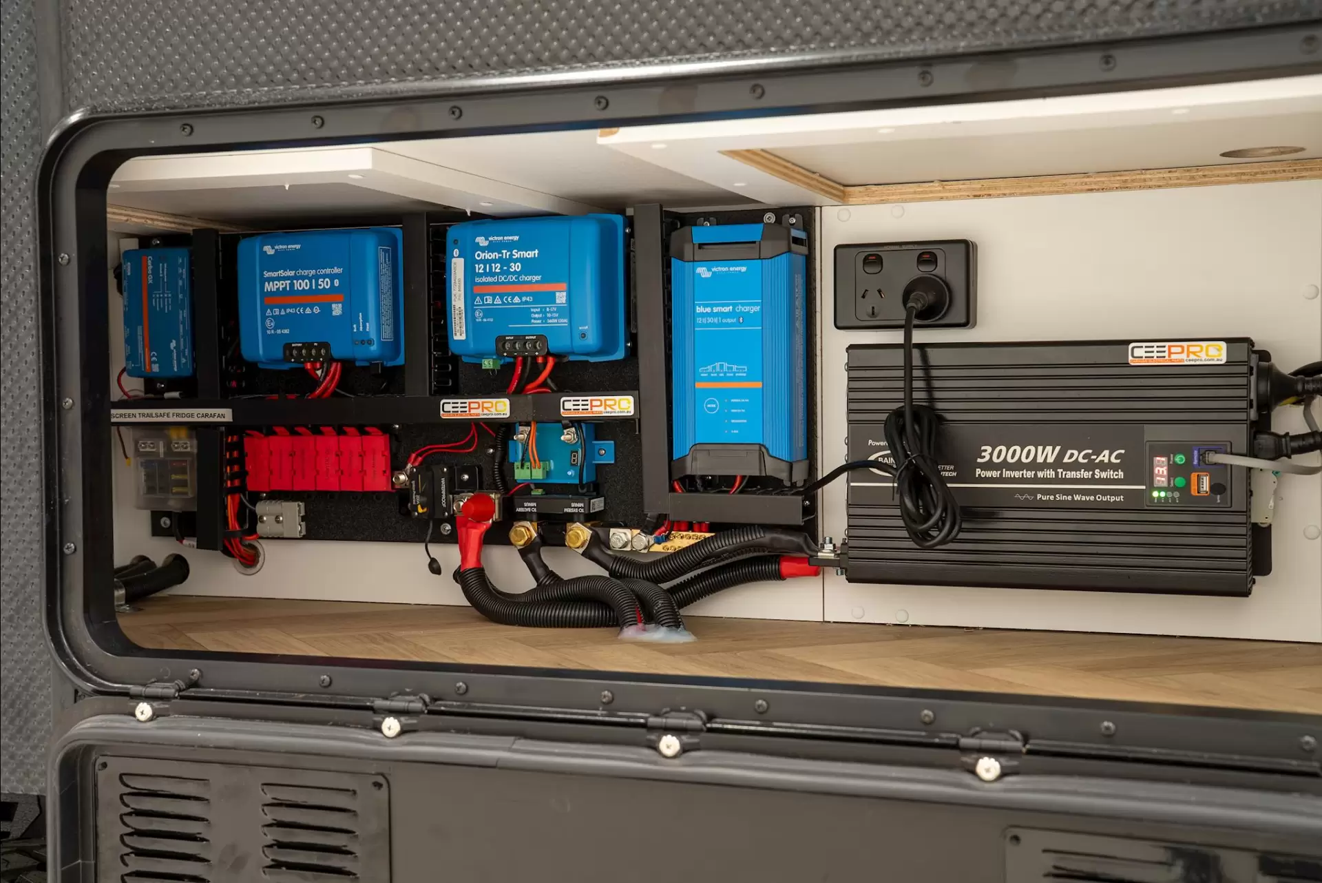 NEW 2026 RADIANT CARAVANS EXTREME