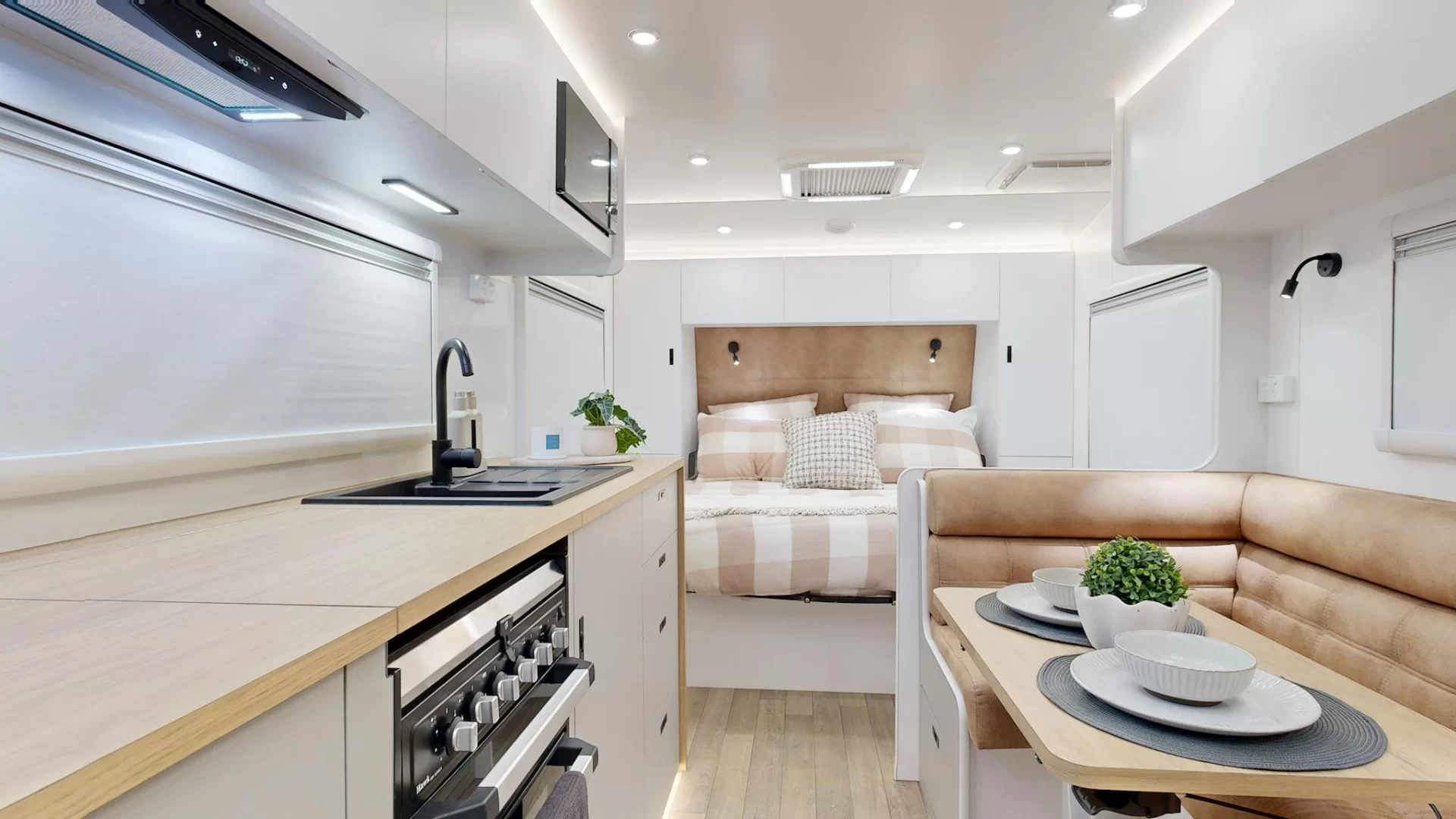 NEW 2025 RADIANT CARAVANS OUTBACK caravan