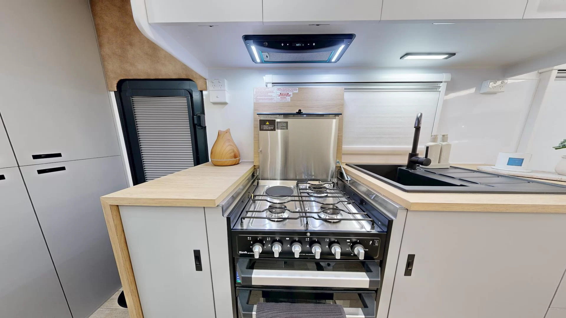 NEW 2025 RADIANT CARAVANS OUTBACK caravan