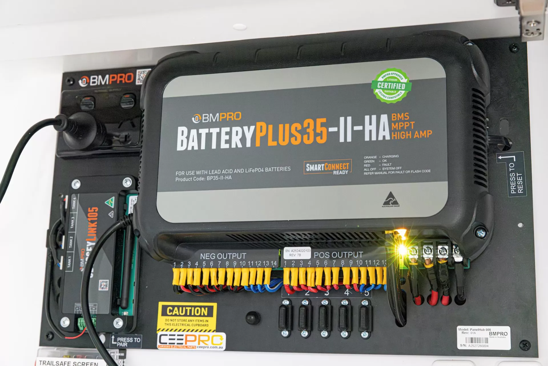 NEW 2025 RADIANT CARAVANS OUTBACK caravan