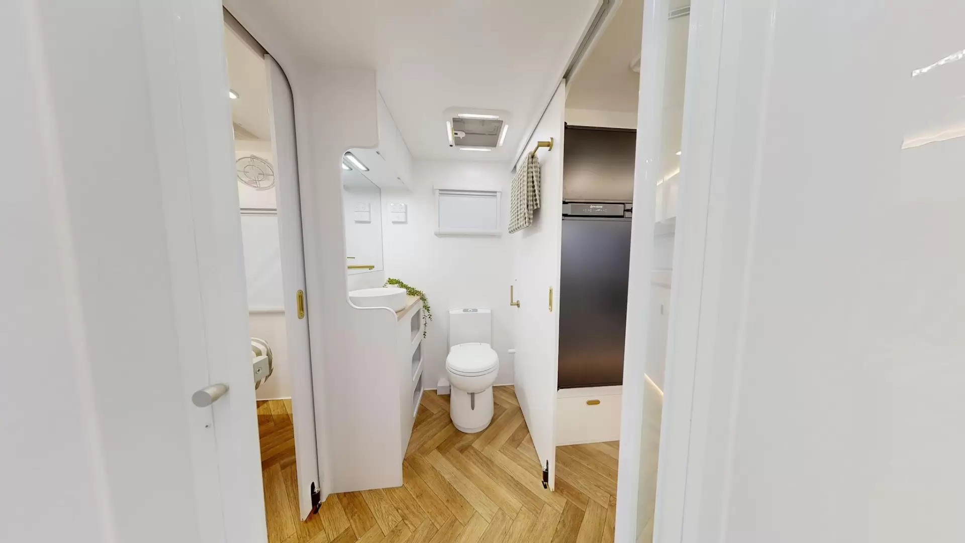 NEW 2026 RADIANT CARAVANS EXTREME