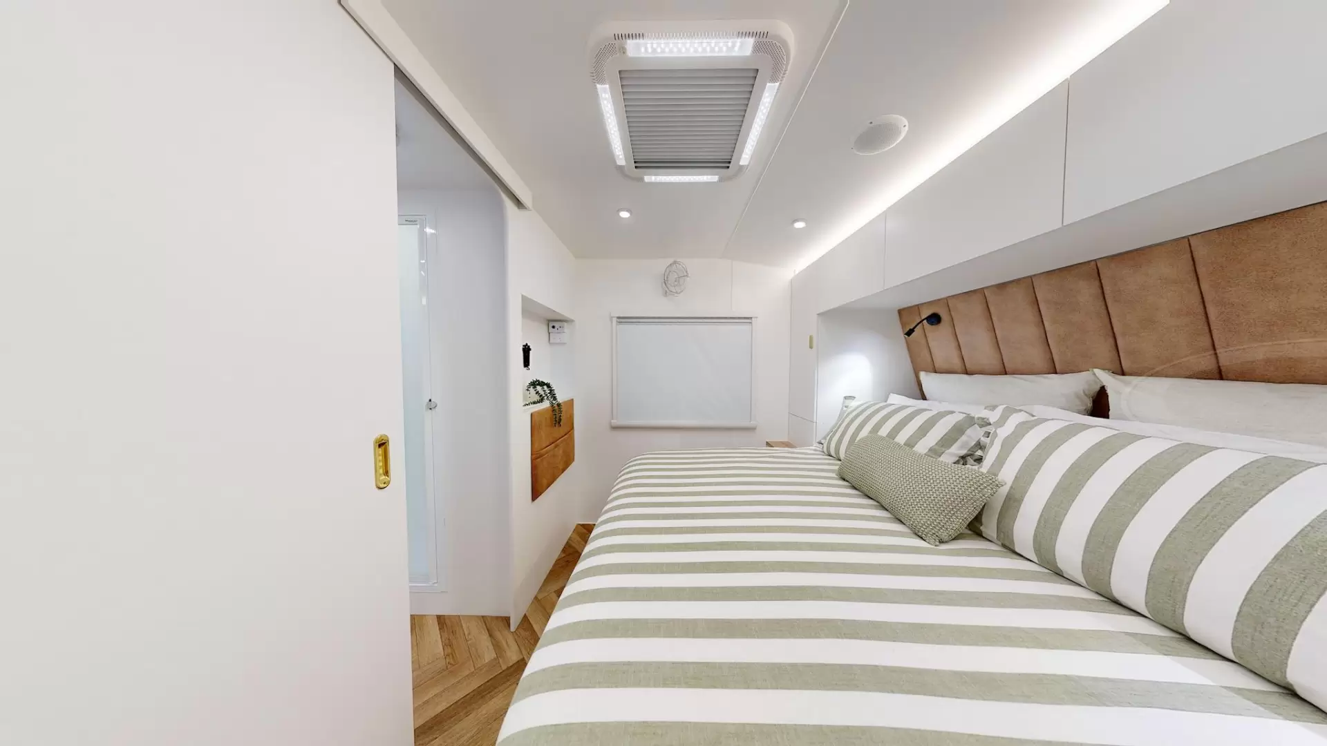 NEW 2026 RADIANT CARAVANS EXTREME