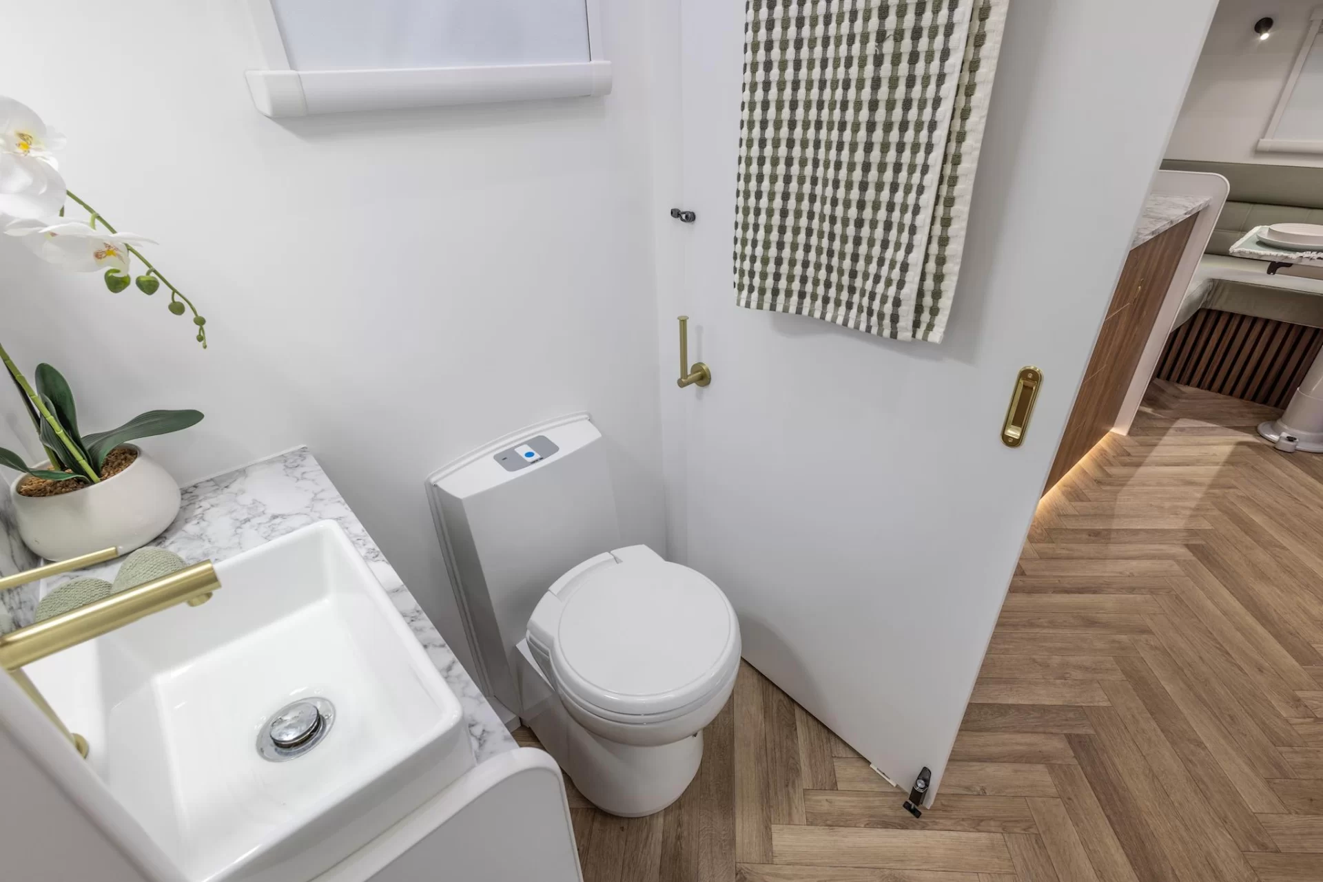 NEW 2025 RADIANT CARAVANS EXTREME caravan