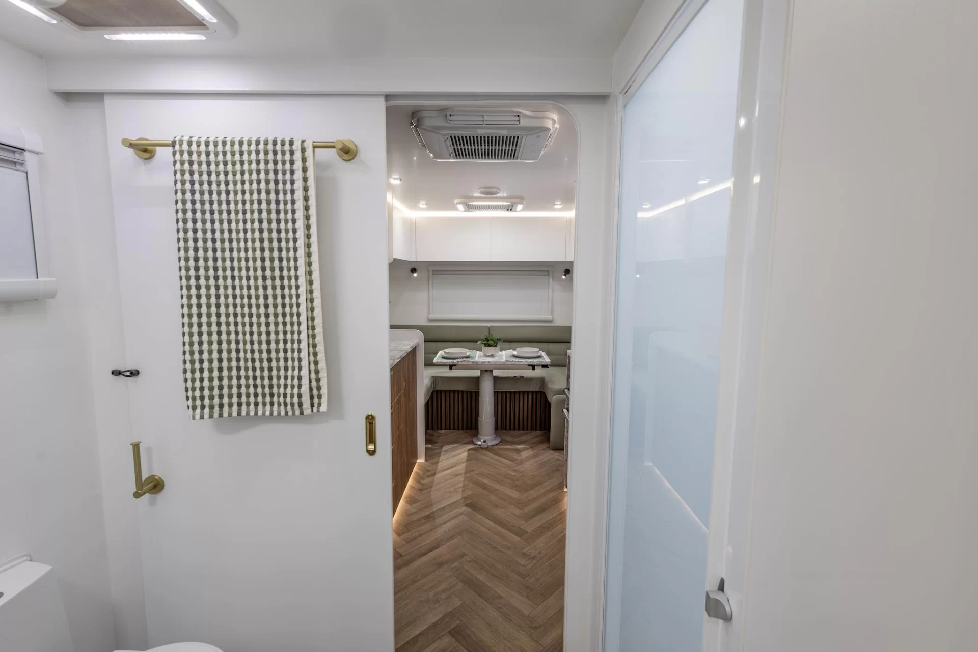 NEW 2025 RADIANT CARAVANS EXTREME caravan