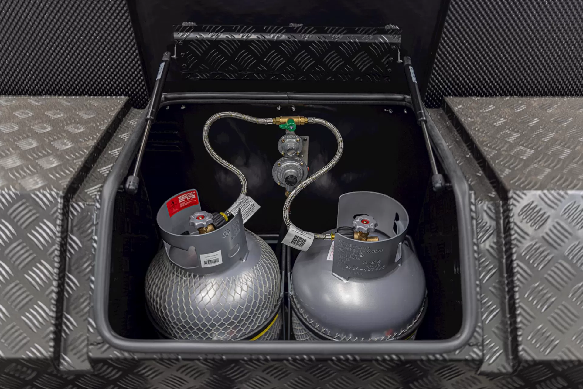 NEW 2025 RADIANT CARAVANS EXTREME caravan