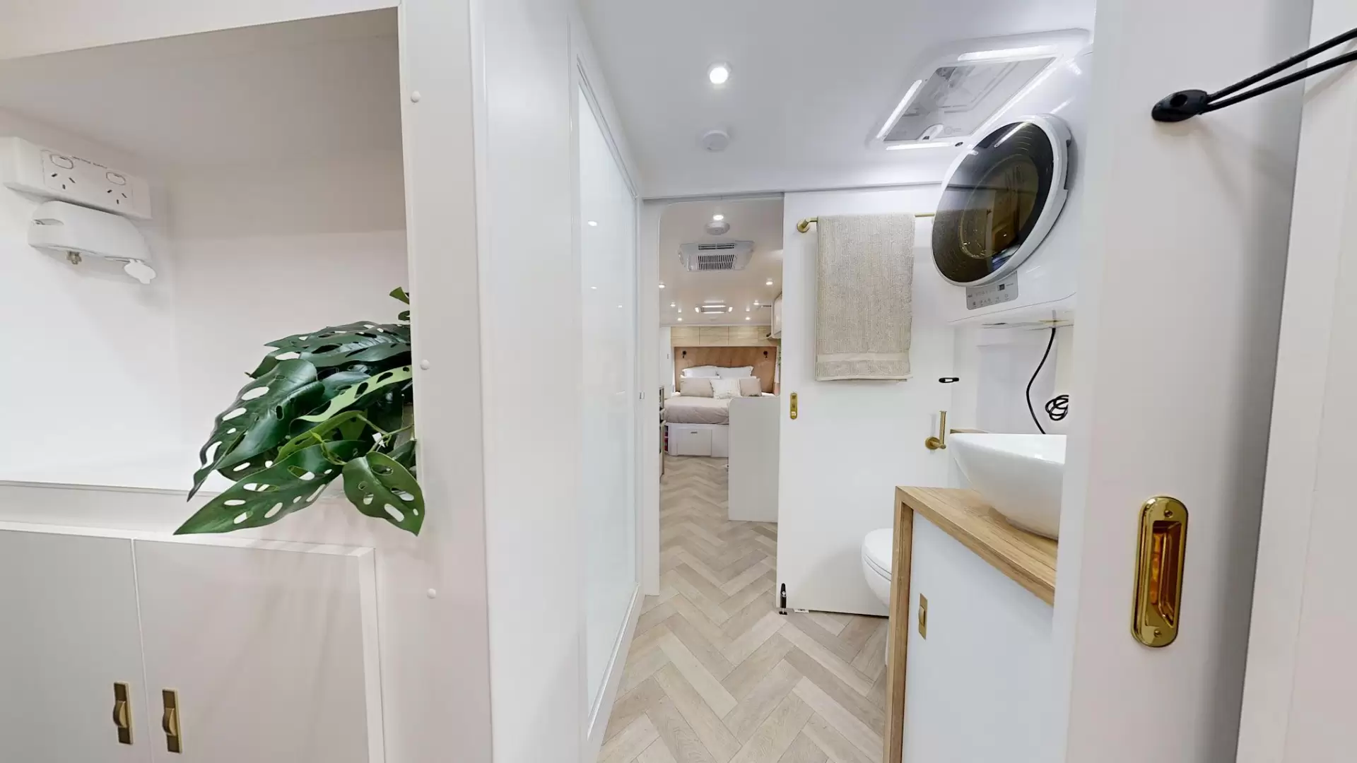 NEW 2026 RADIANT CARAVANS OUTBACK