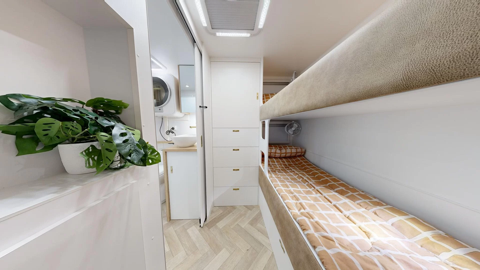 NEW 2025 RADIANT CARAVANS OUTBACK caravan