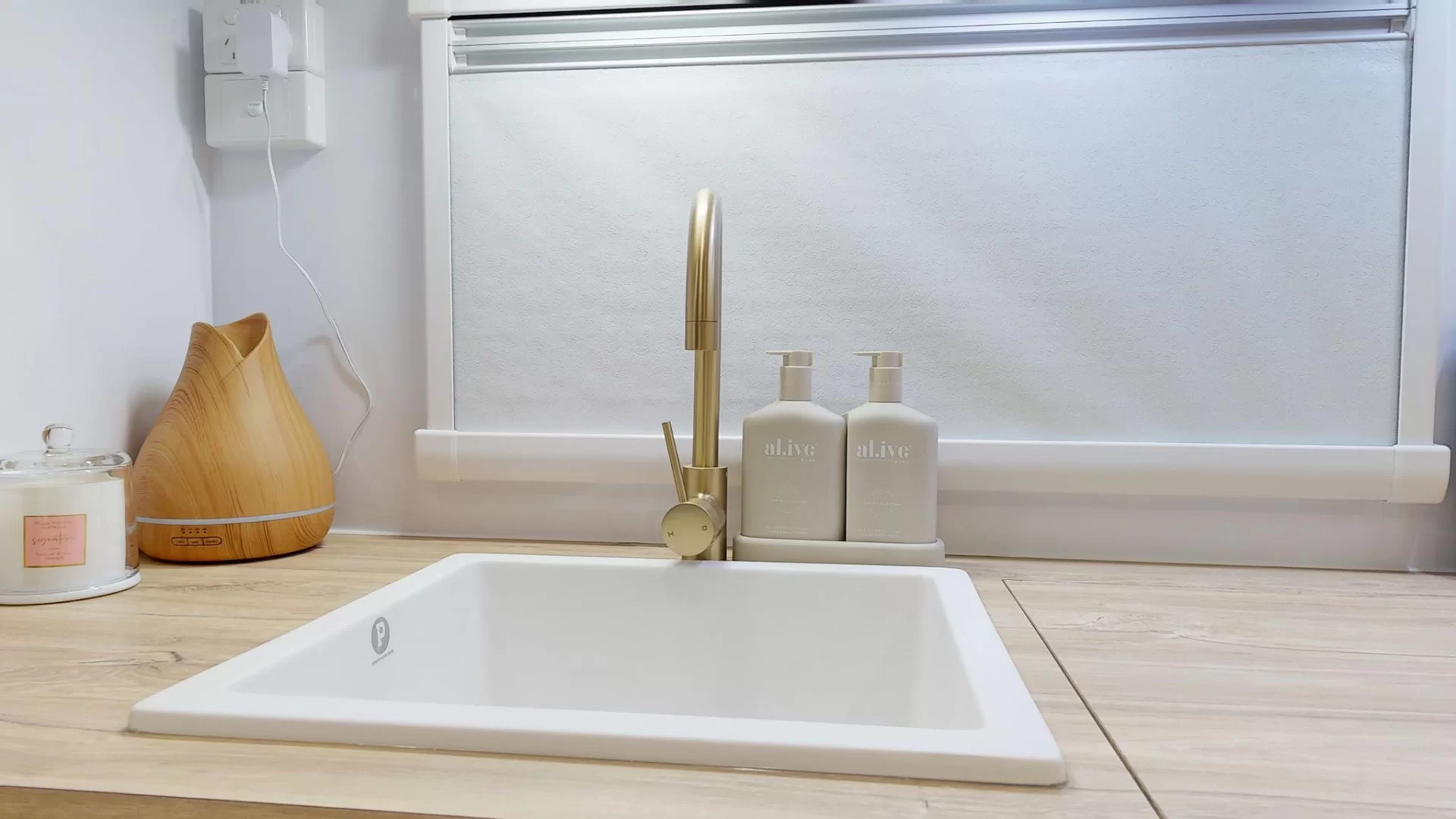 NEW 2025 RADIANT CARAVANS OUTBACK caravan