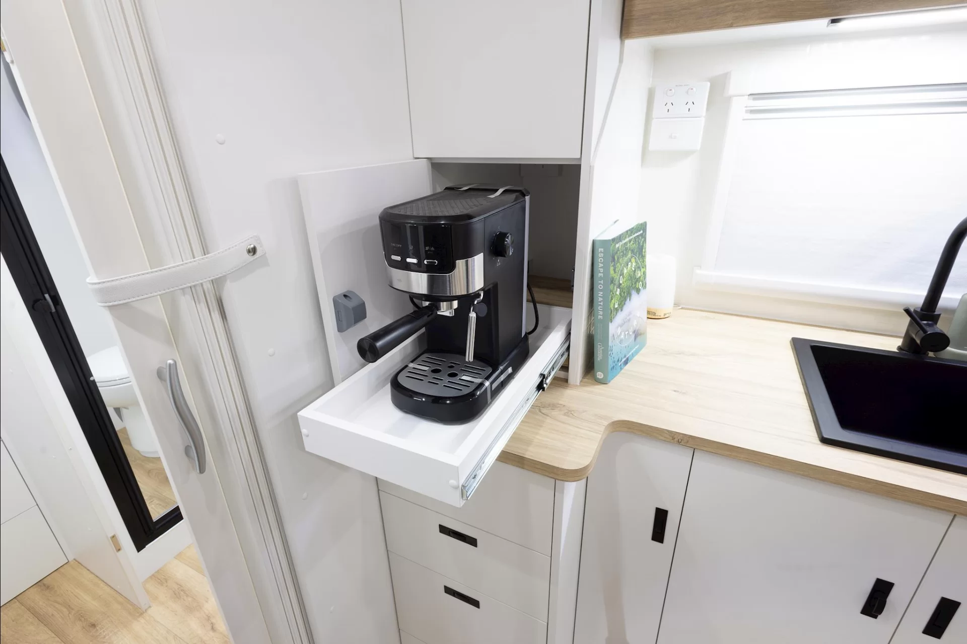 NEW 2025 RADIANT CARAVANS OUTBACK caravan