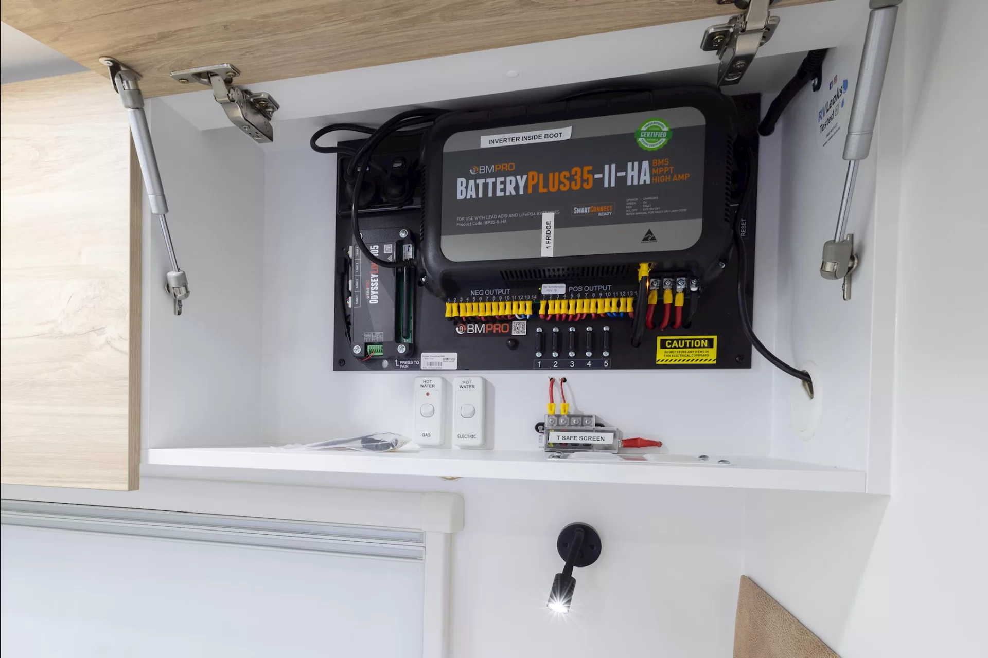 NEW 2025 RADIANT CARAVANS OUTBACK caravan