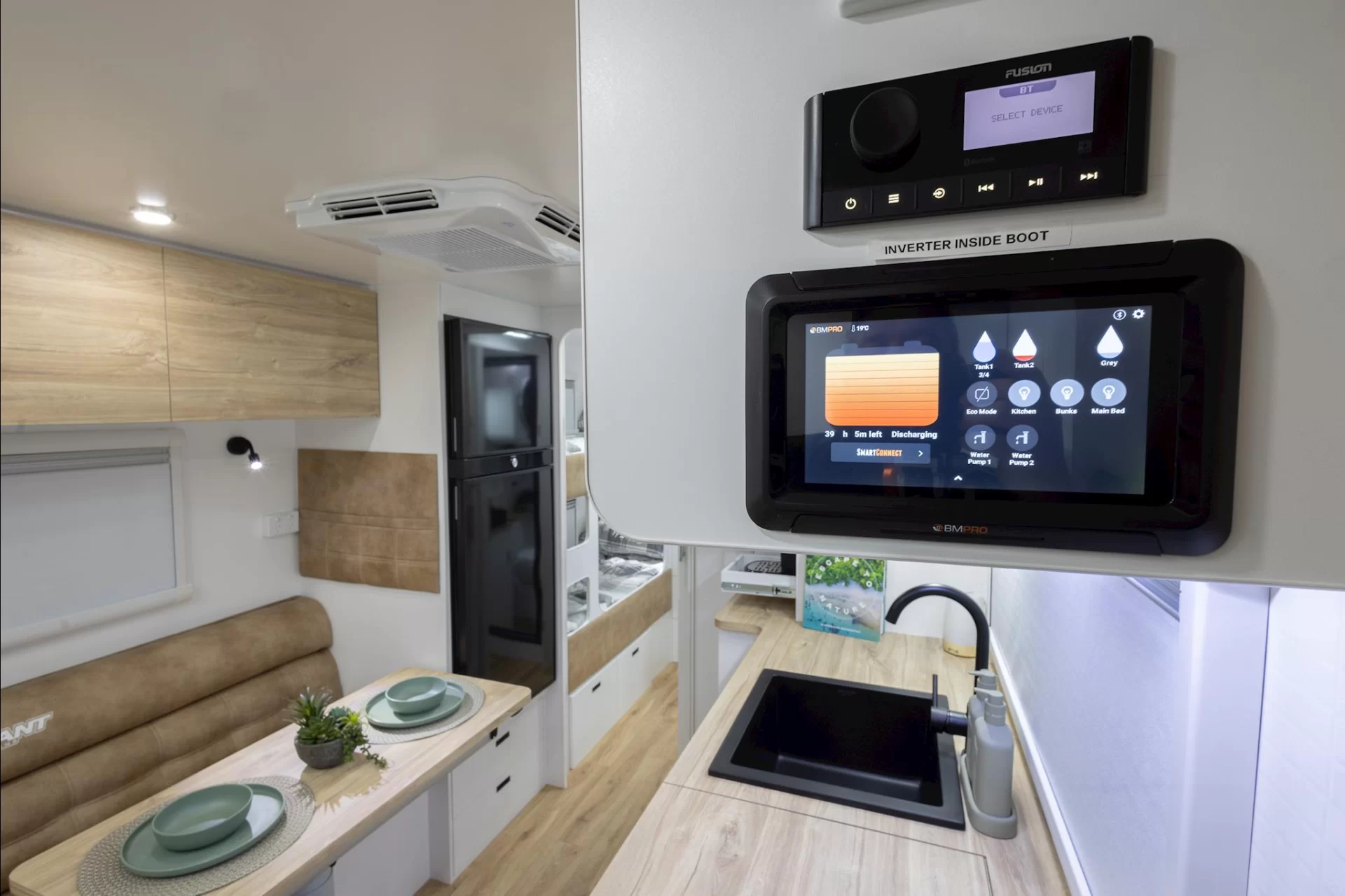 NEW 2025 RADIANT CARAVANS OUTBACK caravan