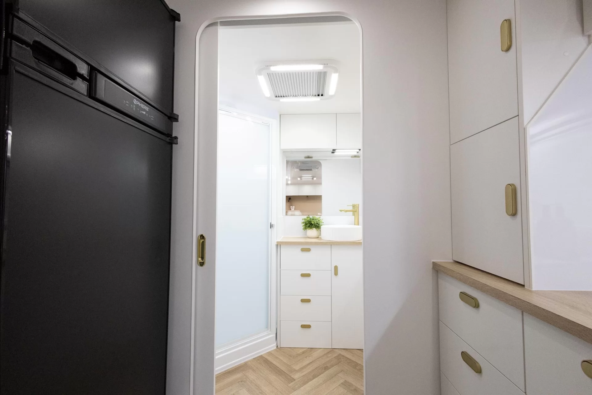 NEW 2025 RADIANT CARAVANS OUTBACK caravan