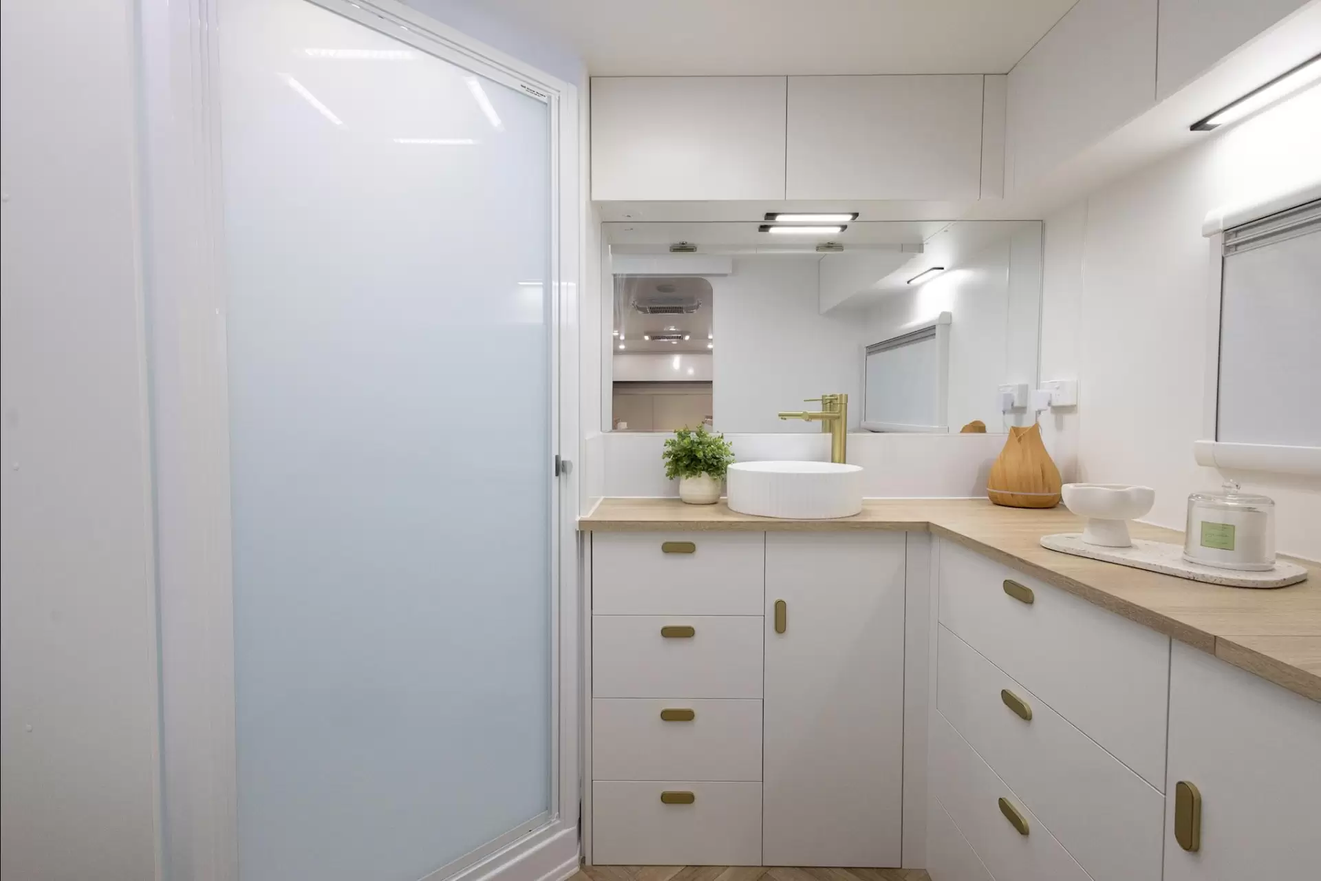 NEW 2025 RADIANT CARAVANS OUTBACK