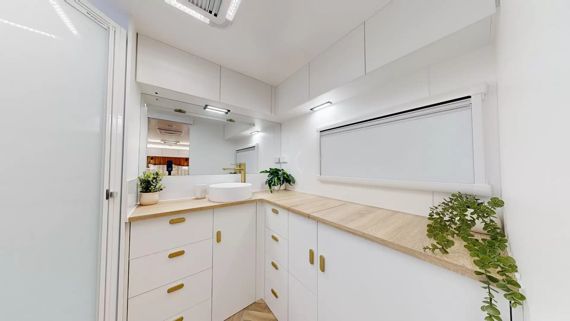 NEW 2026 RADIANT CARAVANS OUTBACK
