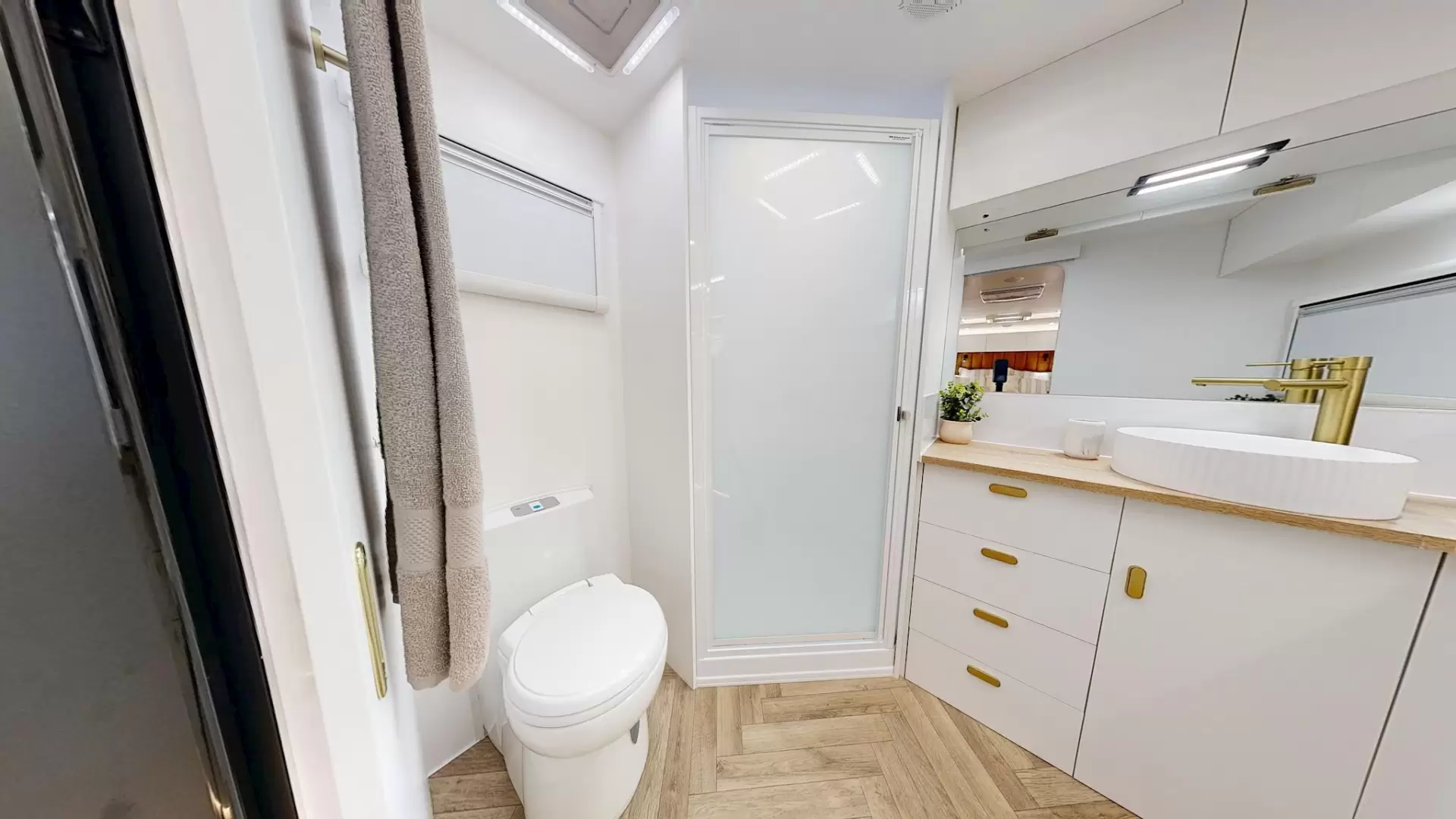NEW 2026 RADIANT CARAVANS OUTBACK