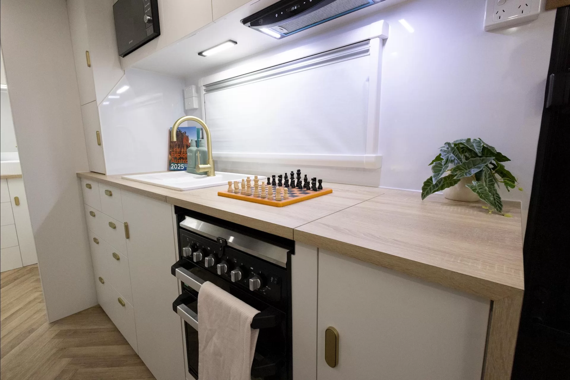 NEW 2025 RADIANT CARAVANS OUTBACK caravan