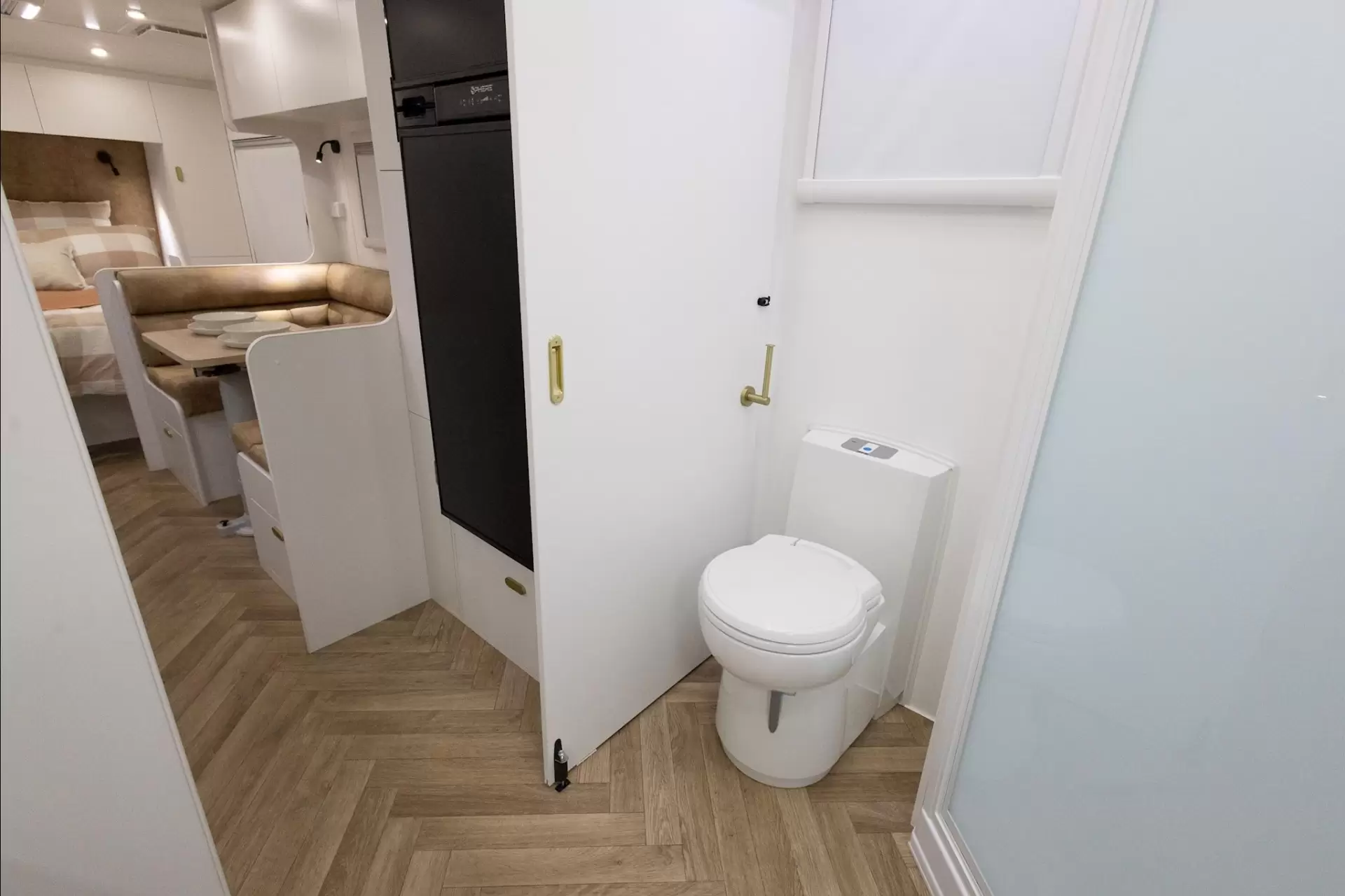 NEW 2025 RADIANT CARAVANS OUTBACK