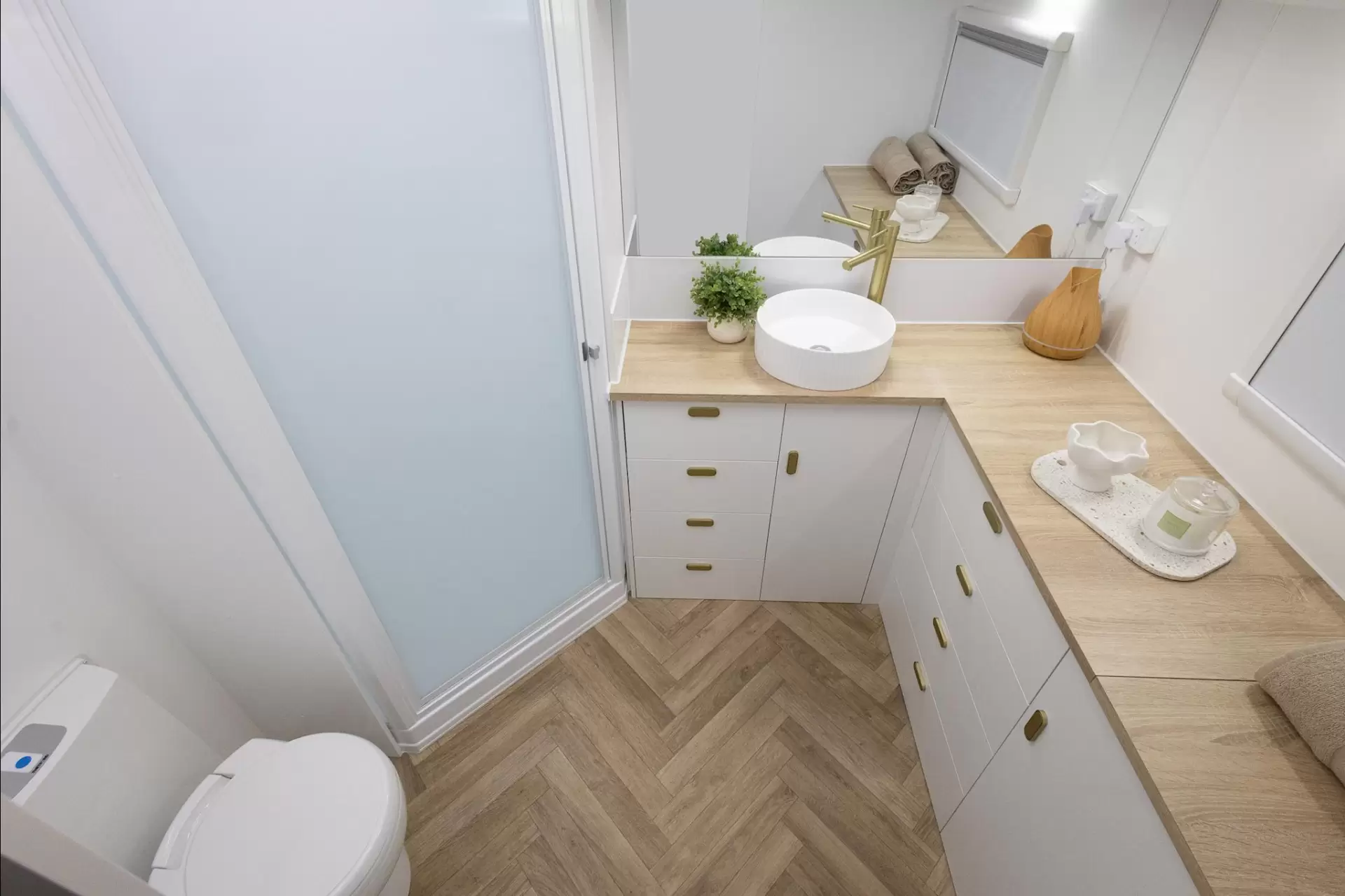 NEW 2025 RADIANT CARAVANS OUTBACK