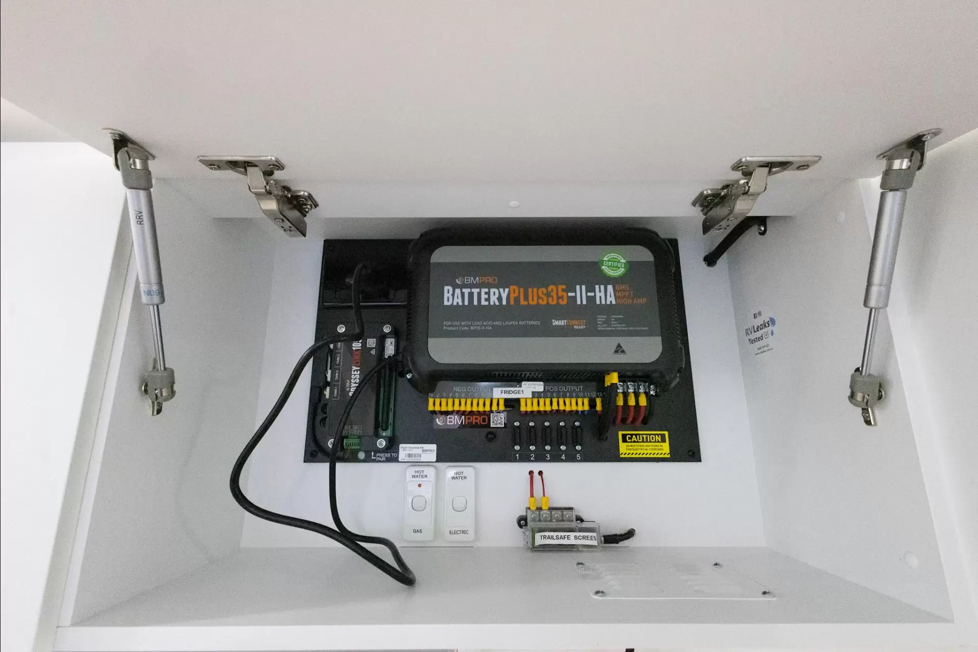 NEW 2025 RADIANT CARAVANS OUTBACK