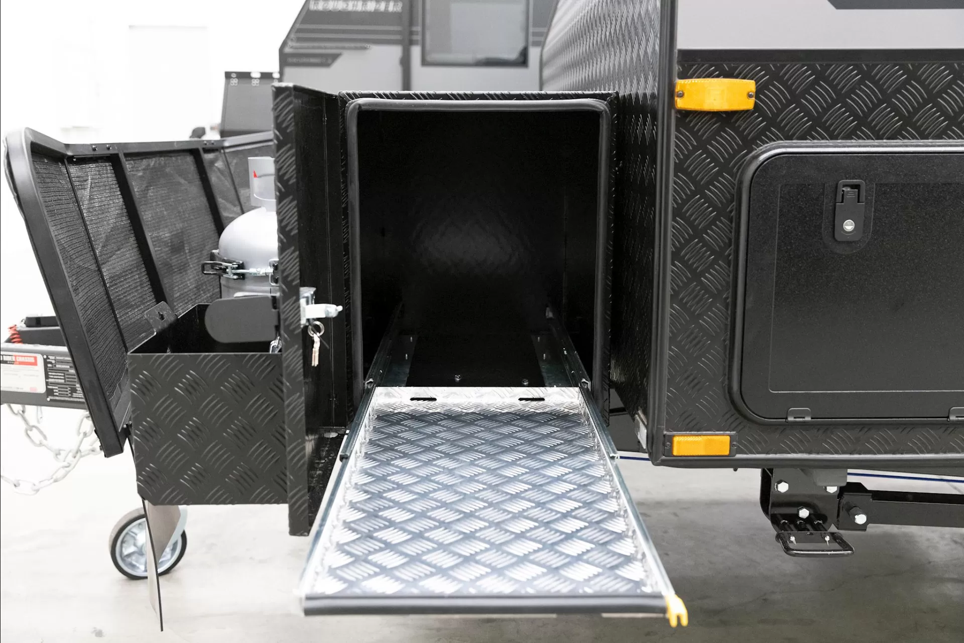 NEW 2025 RADIANT CARAVANS OUTBACK caravan