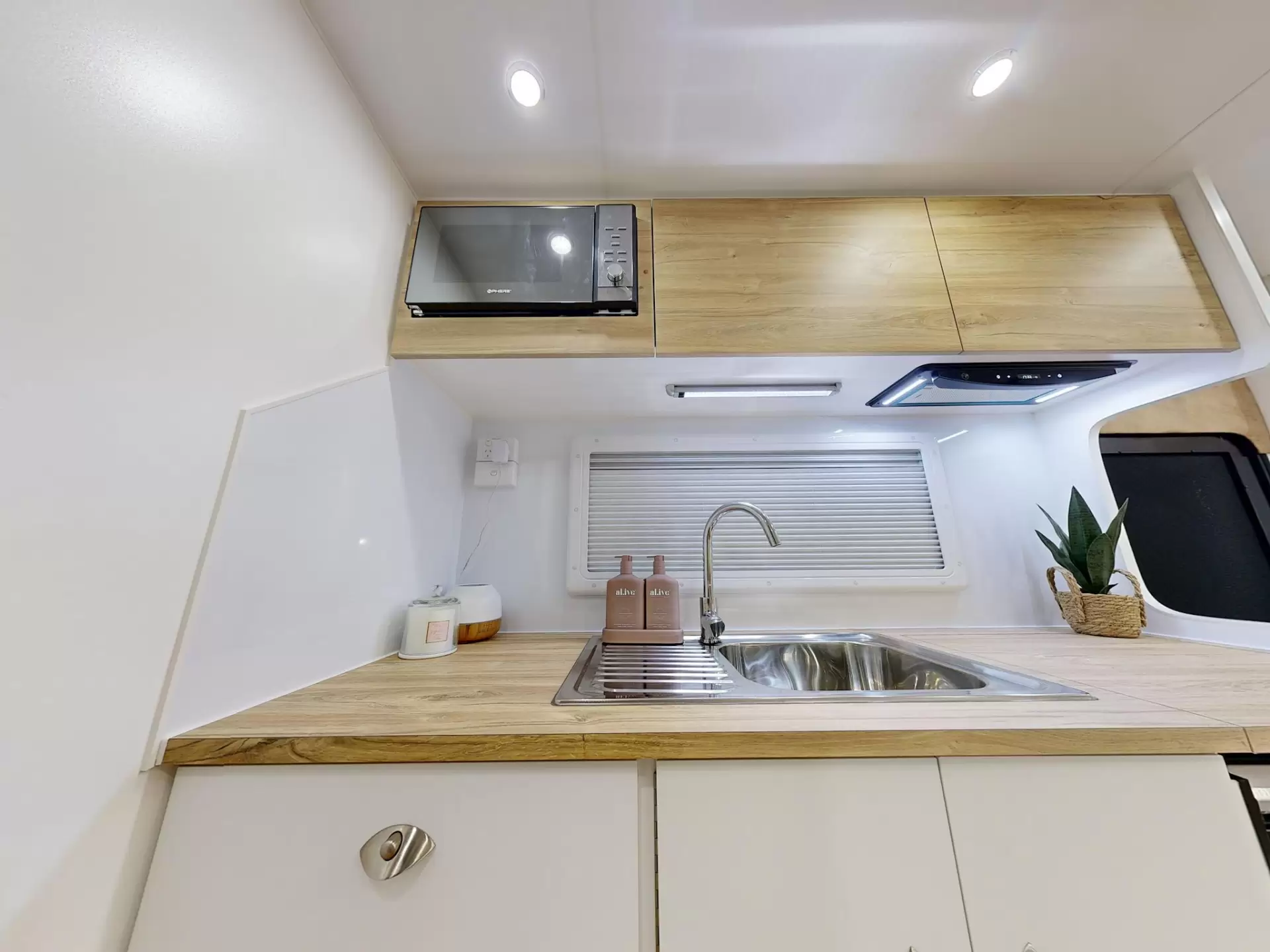 NEW 2025 OZVENTURE CARAVANS TOURER