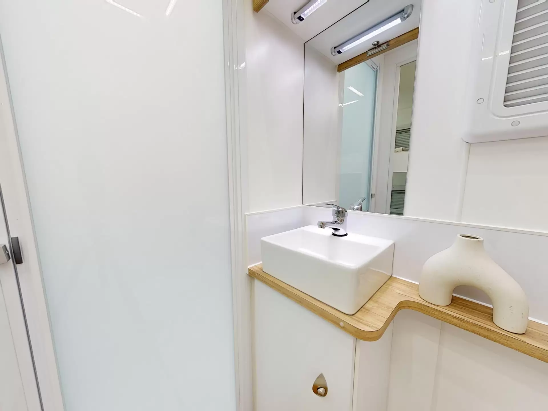 NEW 2025 OZVENTURE CARAVANS TOURER