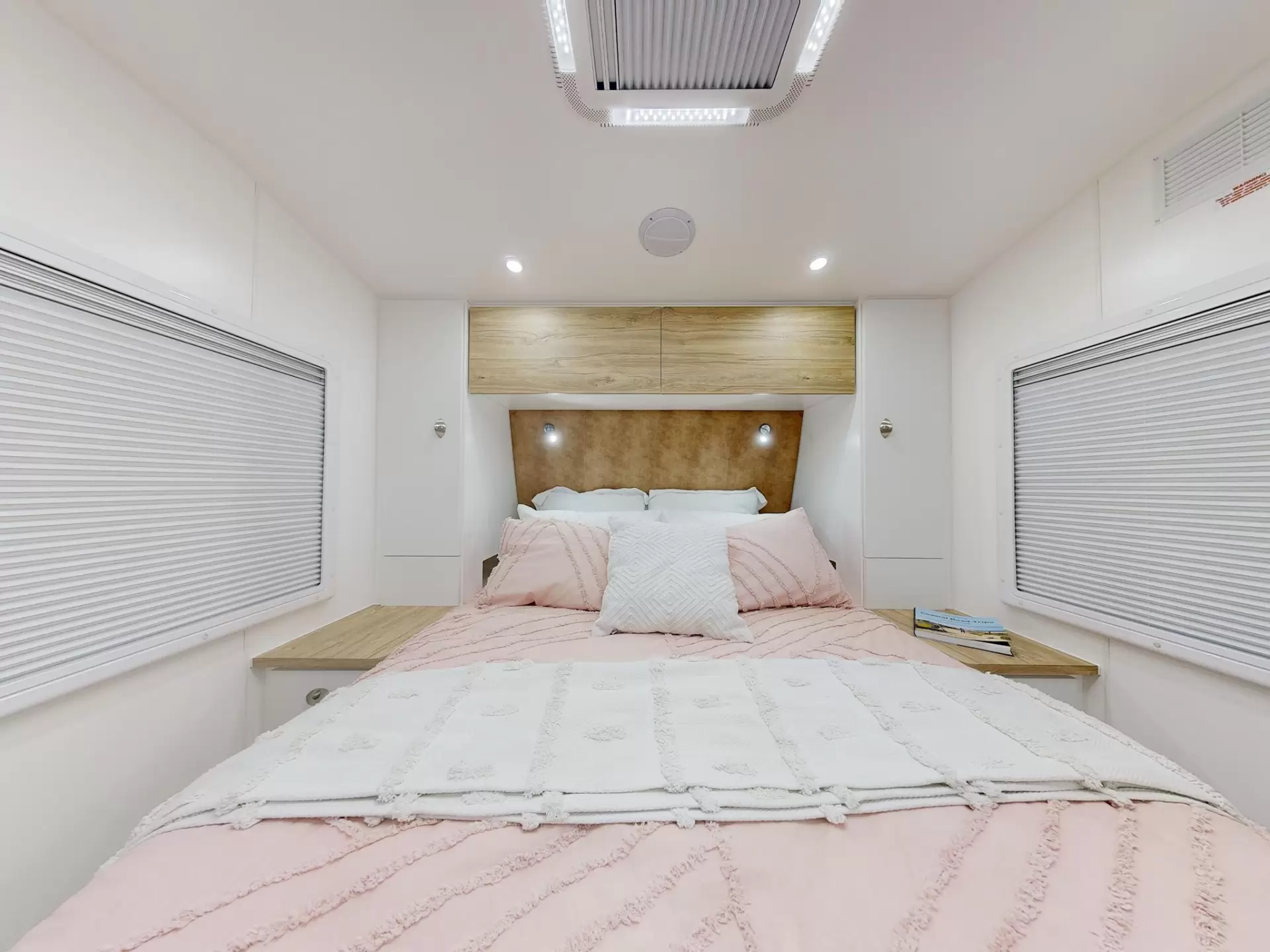 NEW 2025 OZVENTURE CARAVANS TOURER