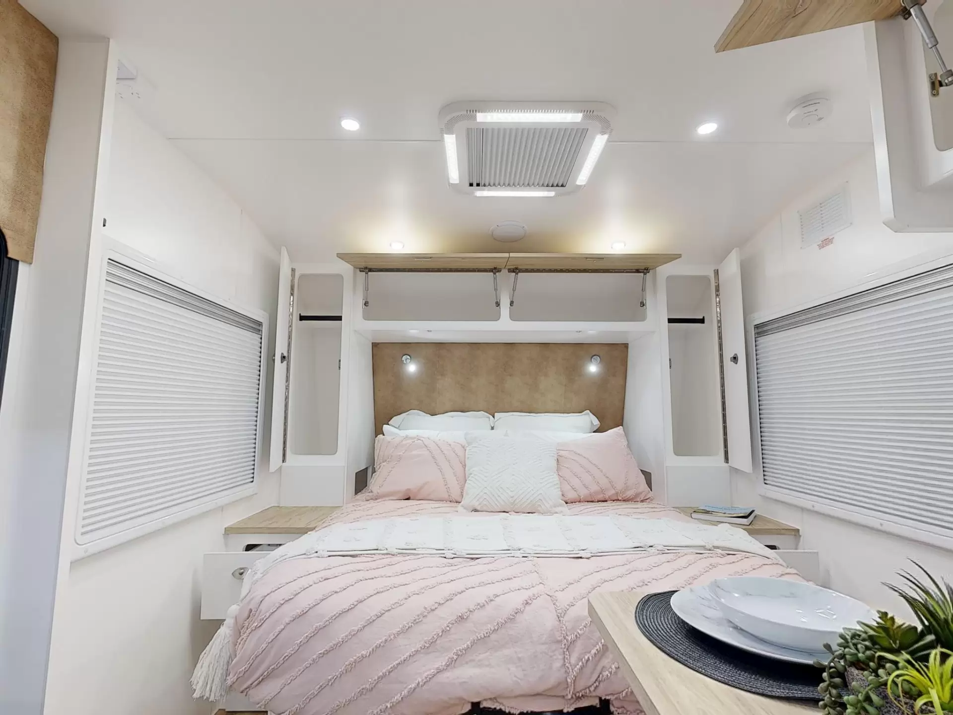 NEW 2025 OZVENTURE CARAVANS TOURER