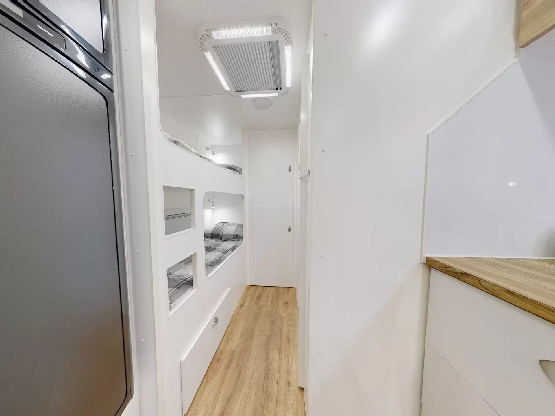 NEW 2025 OZVENTURE CARAVANS TOURER