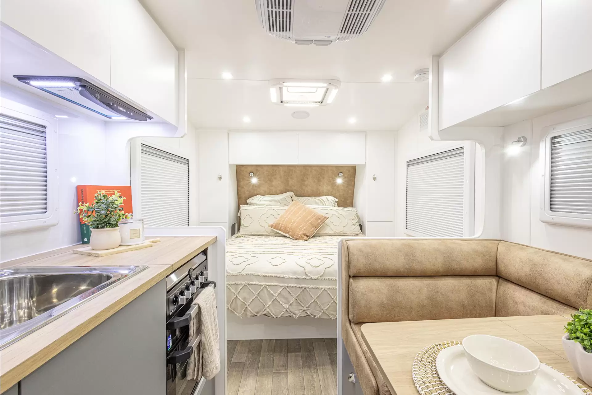 NEW 2025 OZVENTURE CARAVANS TOURER