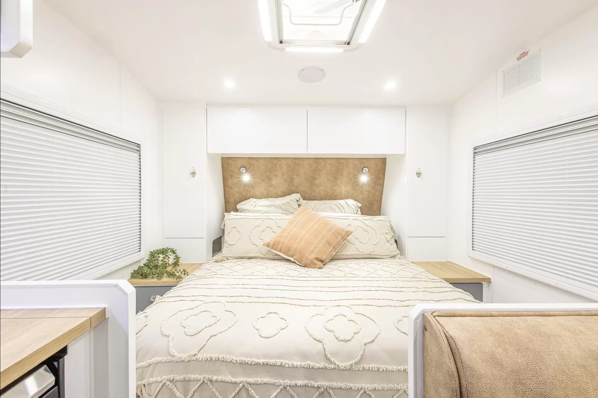 NEW 2025 OZVENTURE CARAVANS TOURER