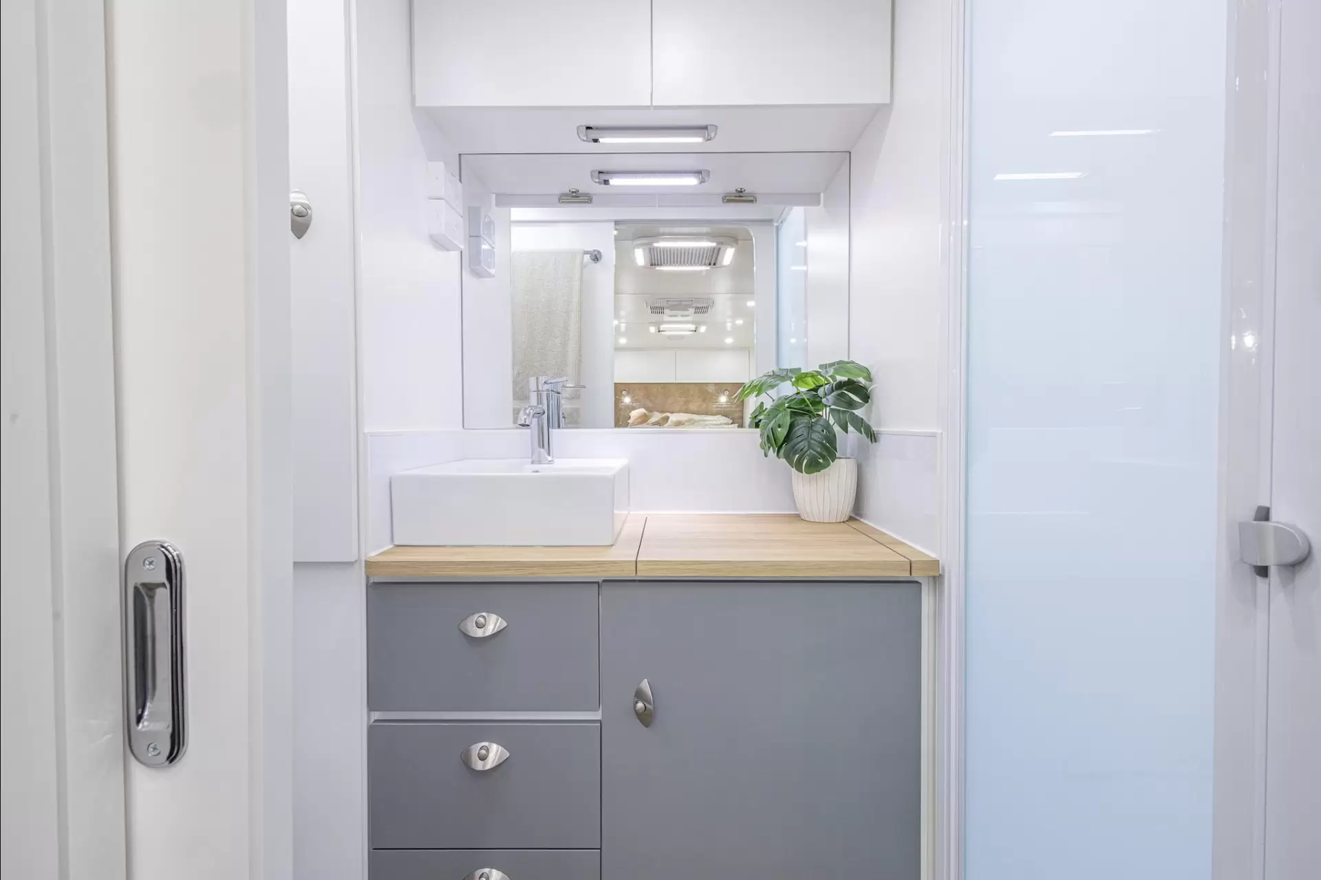 NEW 2025 OZVENTURE CARAVANS TOURER